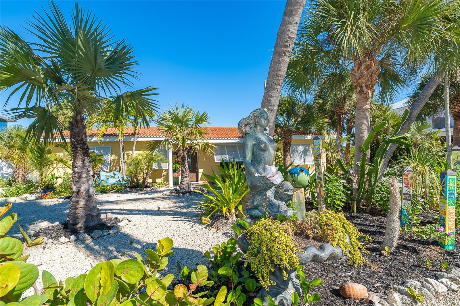 Image 7 of 70 For 90 Gulf Boulevard