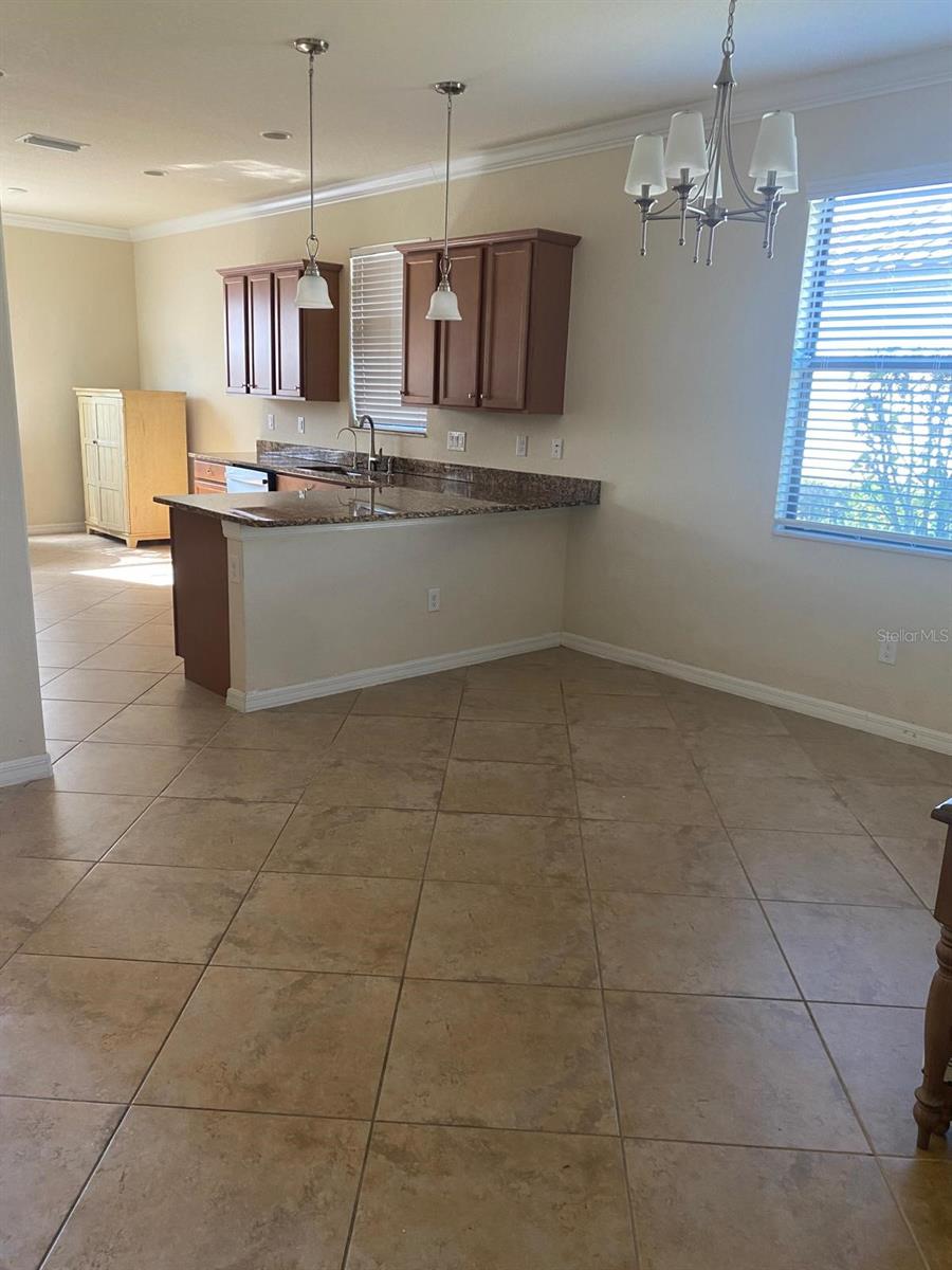 Image 7 of 23 For 12792 Richezza Drive