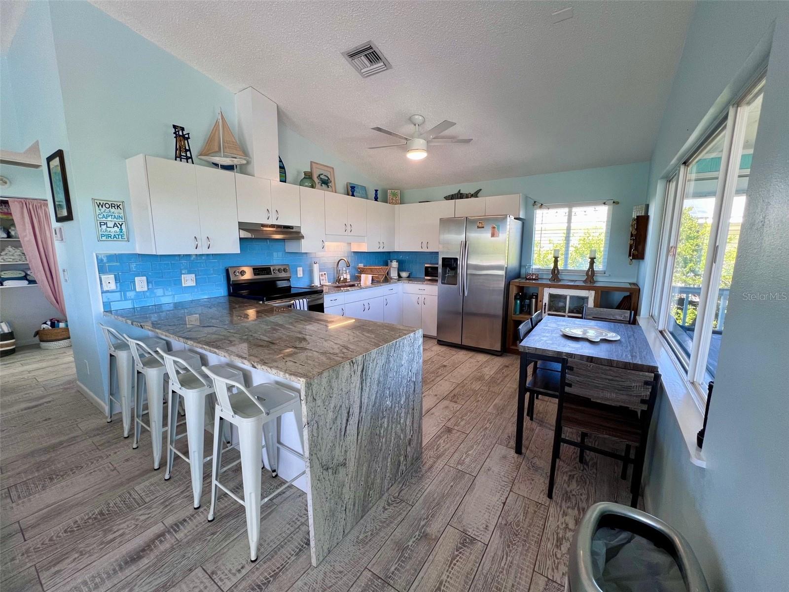 Image 26 of 49 For 9568 Buccaneer Trail