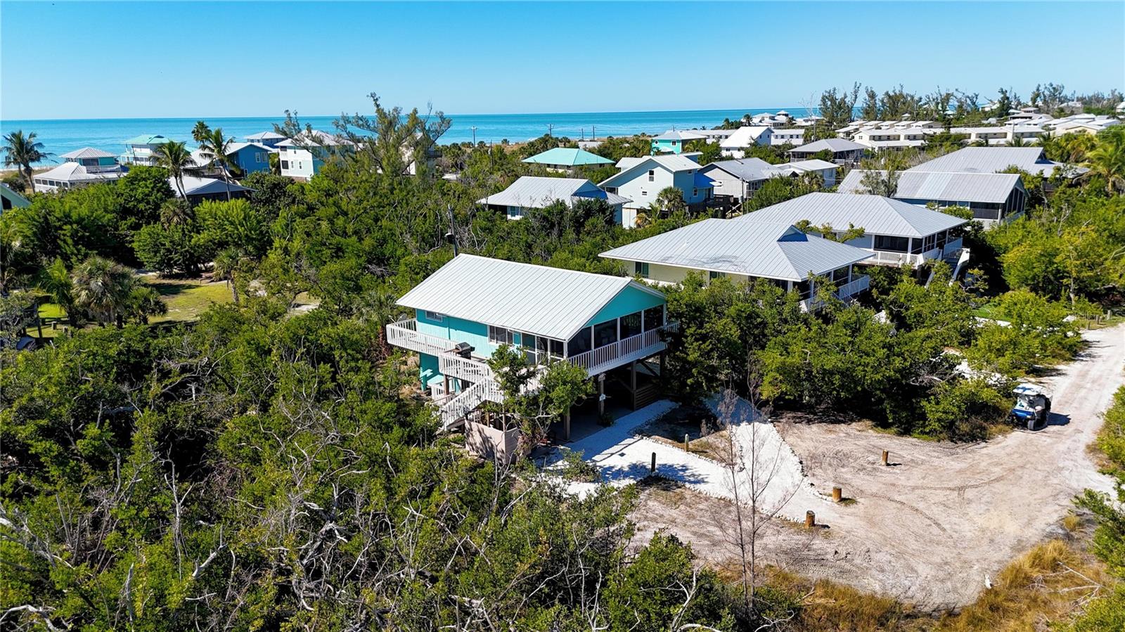 Image 3 of 49 For 9568 Buccaneer Trail