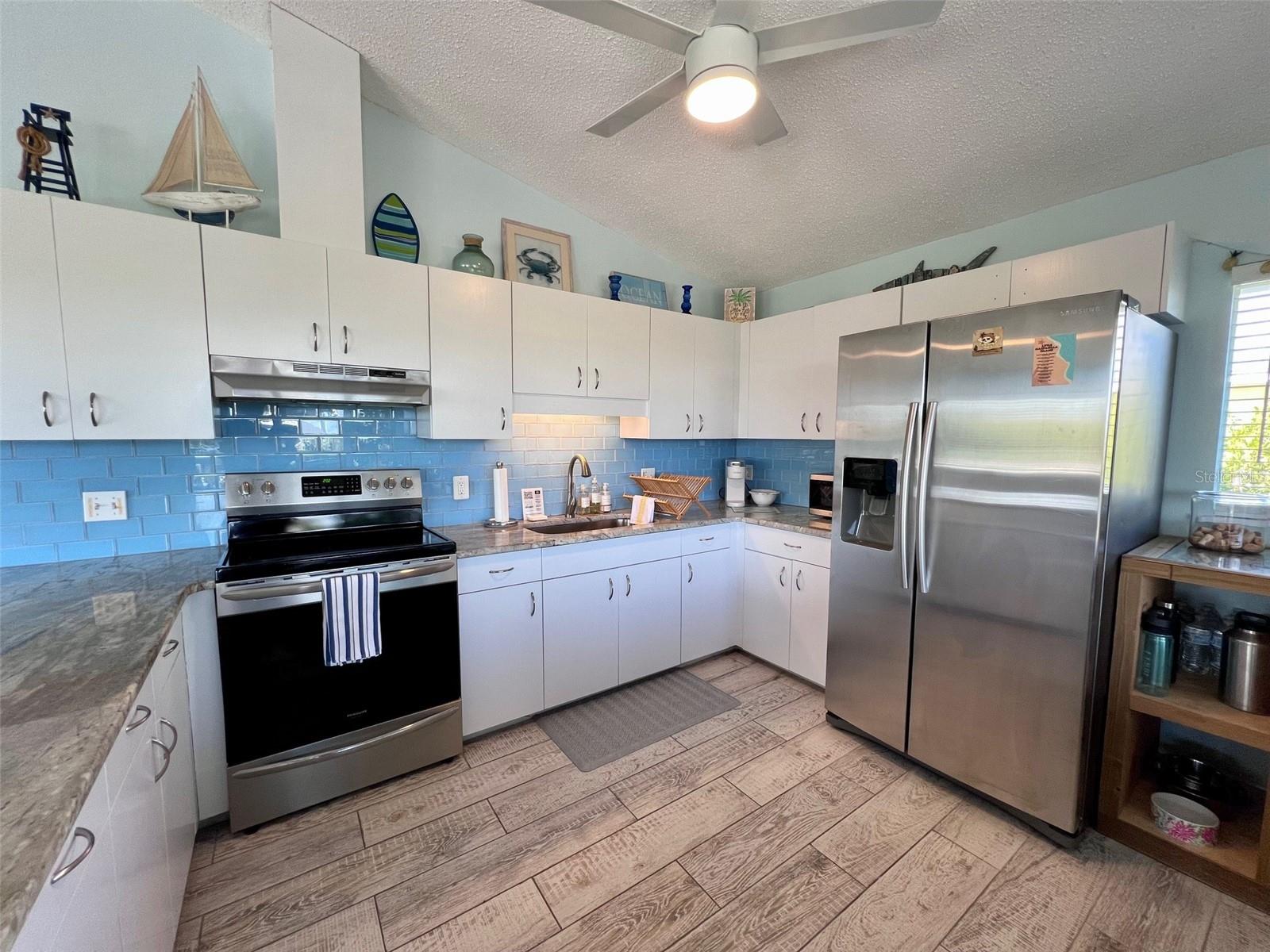 Image 30 of 49 For 9568 Buccaneer Trail