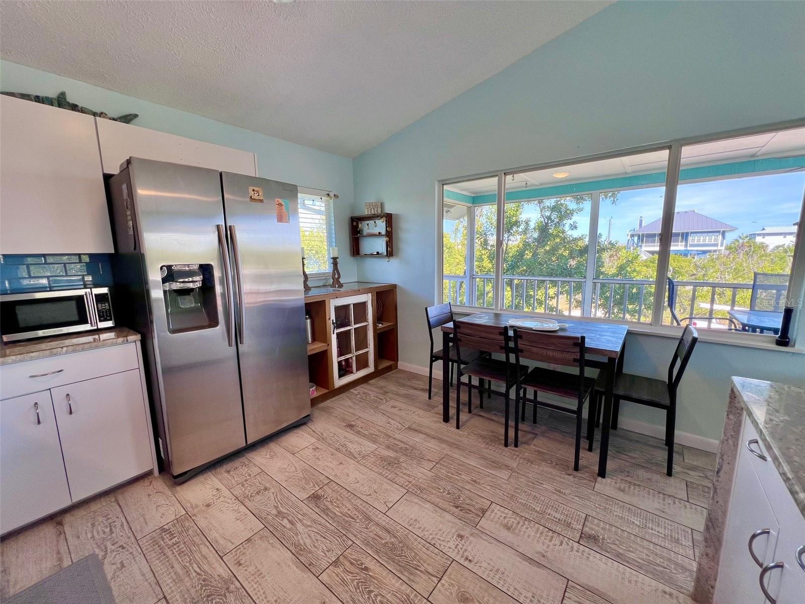 Image 32 of 49 For 9568 Buccaneer Trail