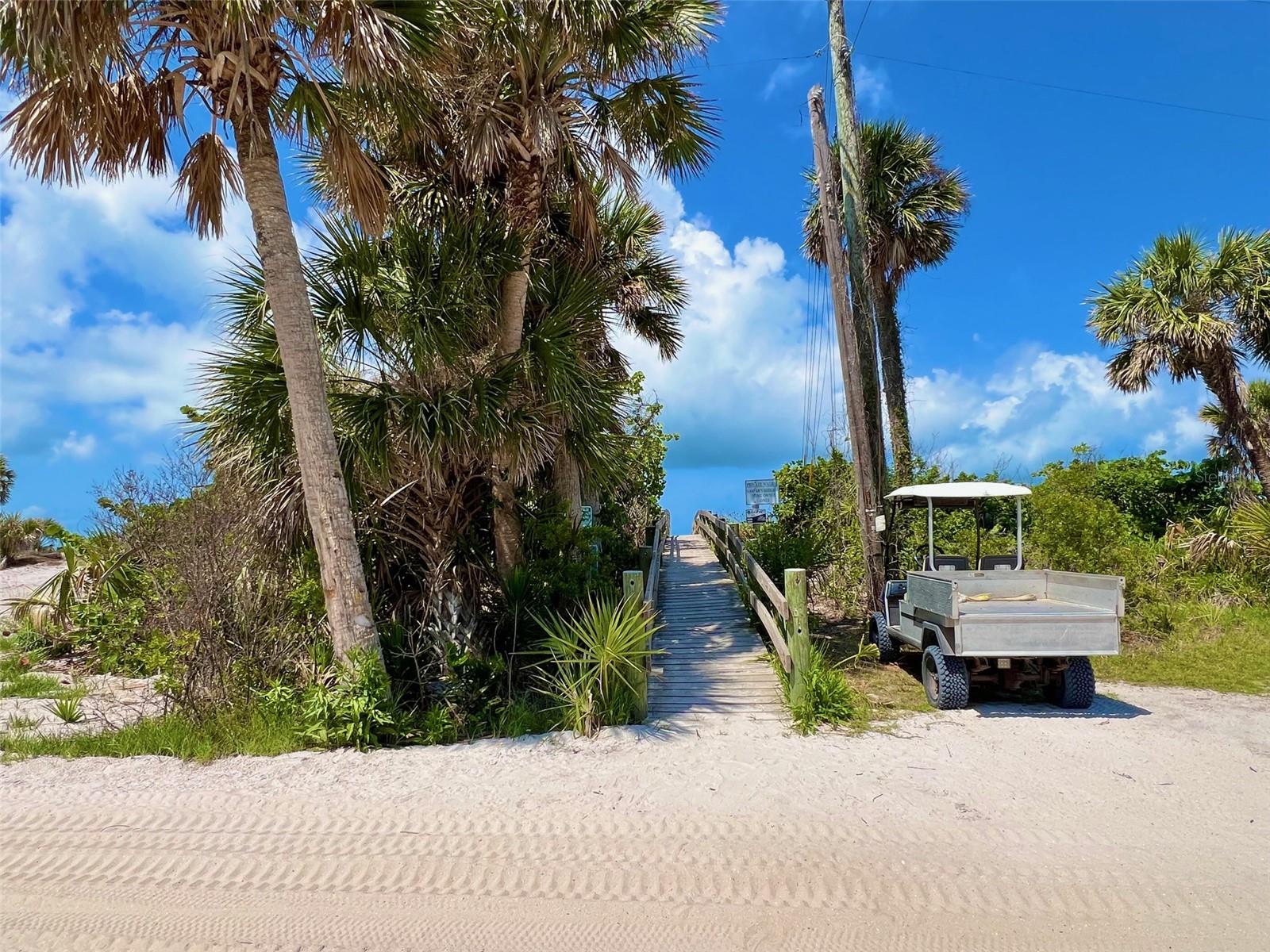 Image 39 of 49 For 9568 Buccaneer Trail