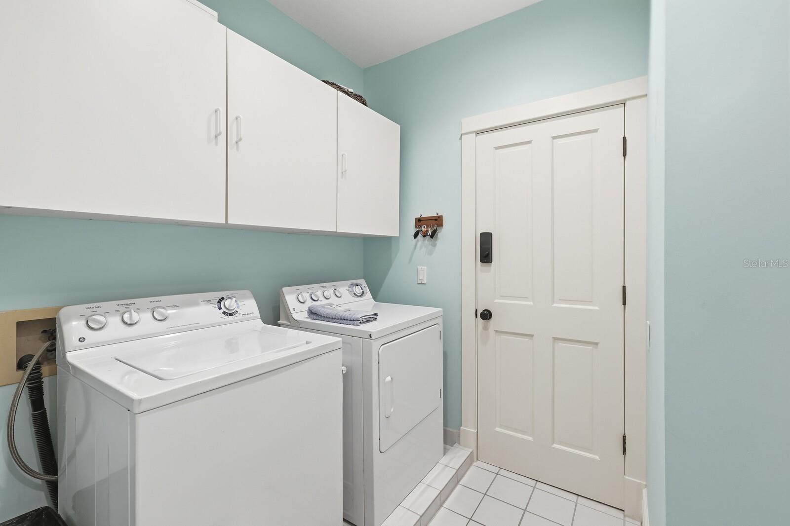 Image 21 of 71 For 182 Carrick Bend Lane