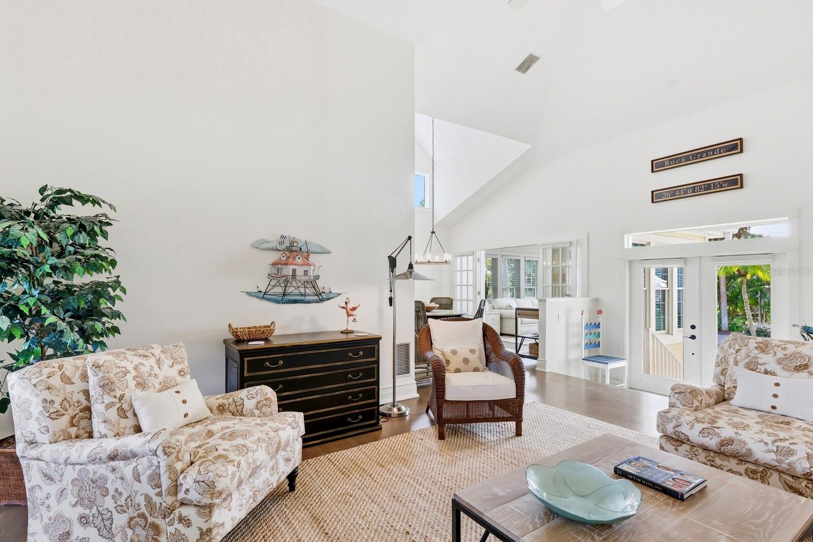 Image 3 of 71 For 182 Carrick Bend Lane