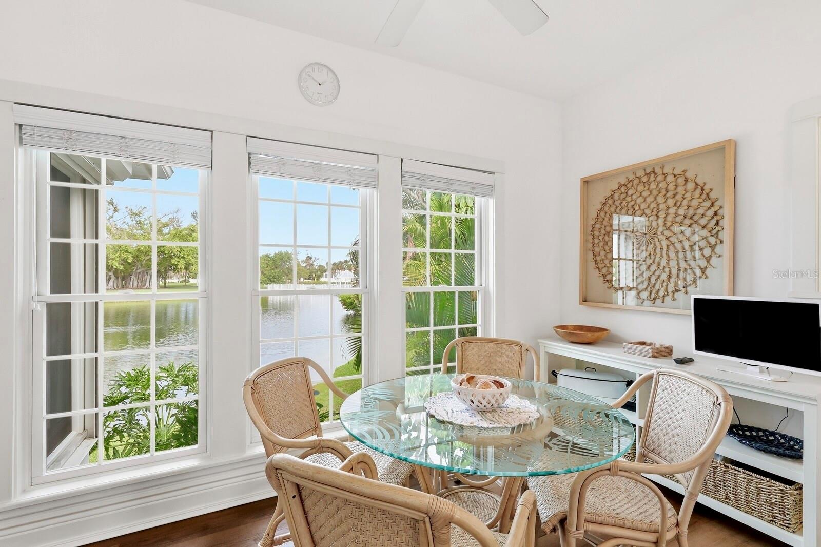 Image 9 of 71 For 182 Carrick Bend Lane