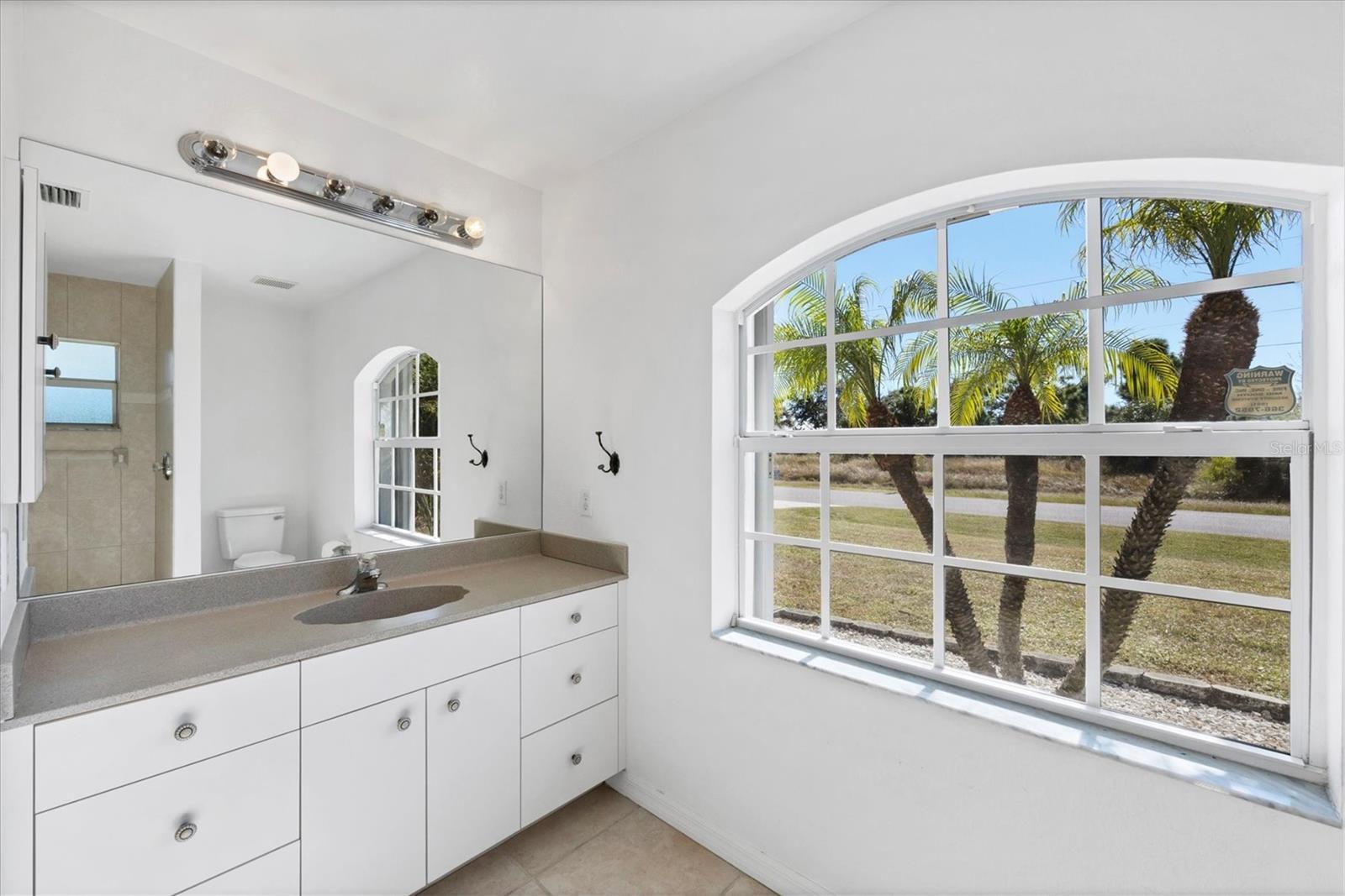 Image 20 of 55 For 13462 Chenille Drive