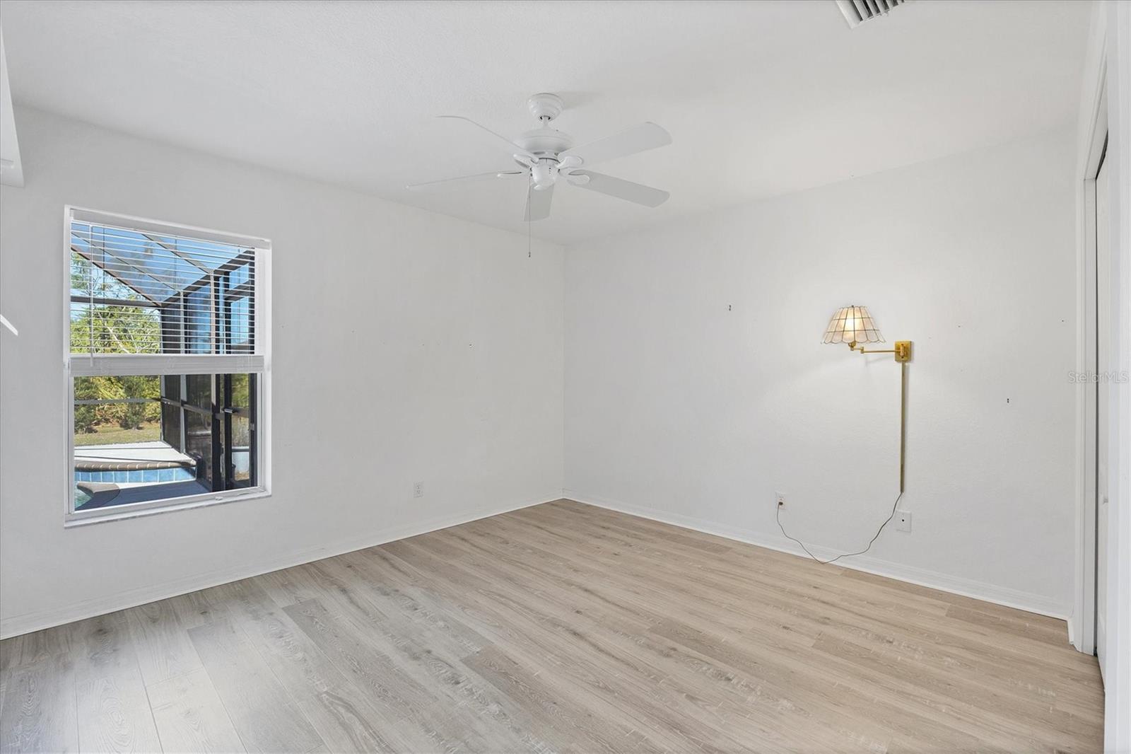 Image 22 of 55 For 13462 Chenille Drive