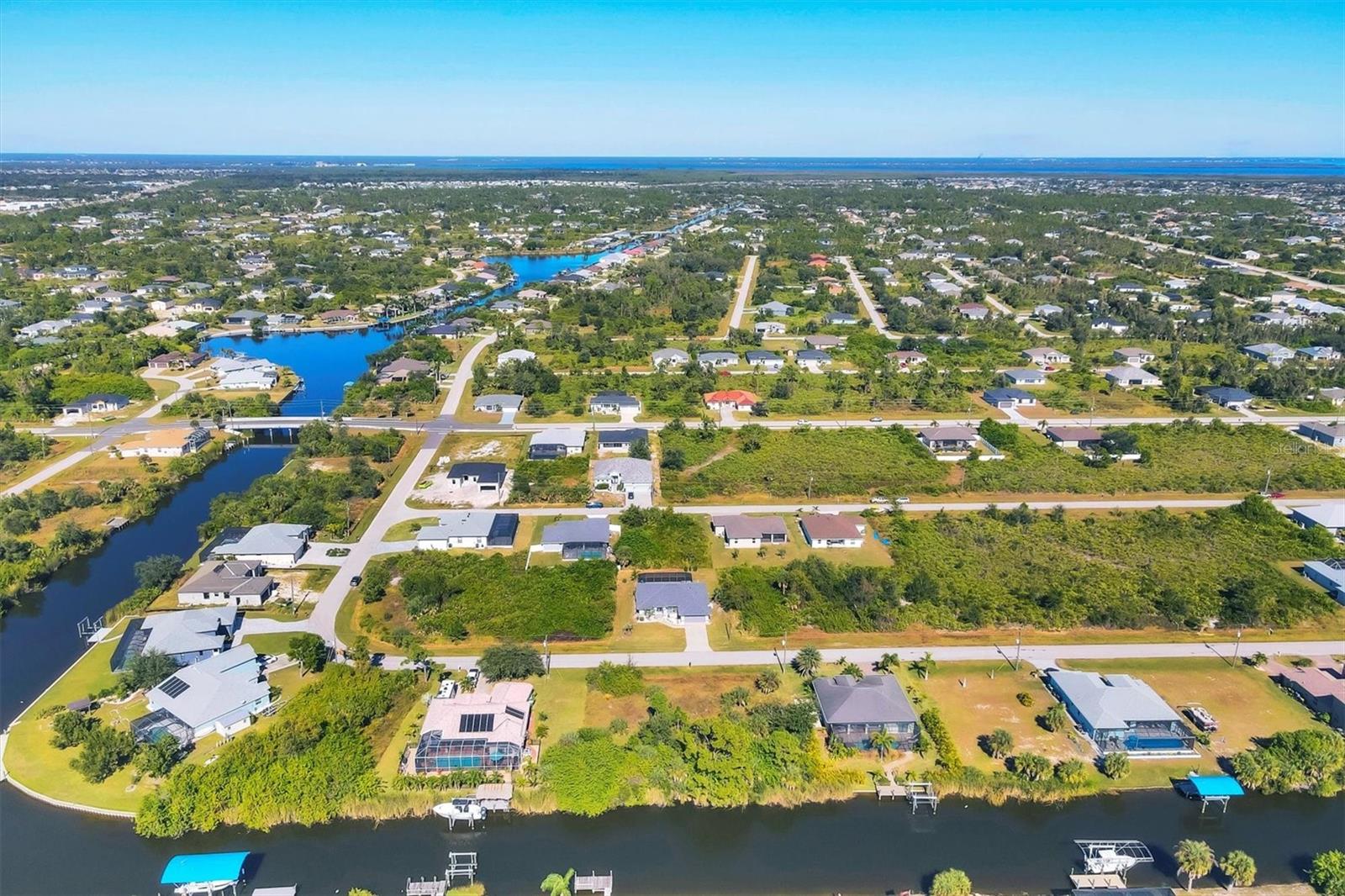 Image 4 of 55 For 13462 Chenille Drive