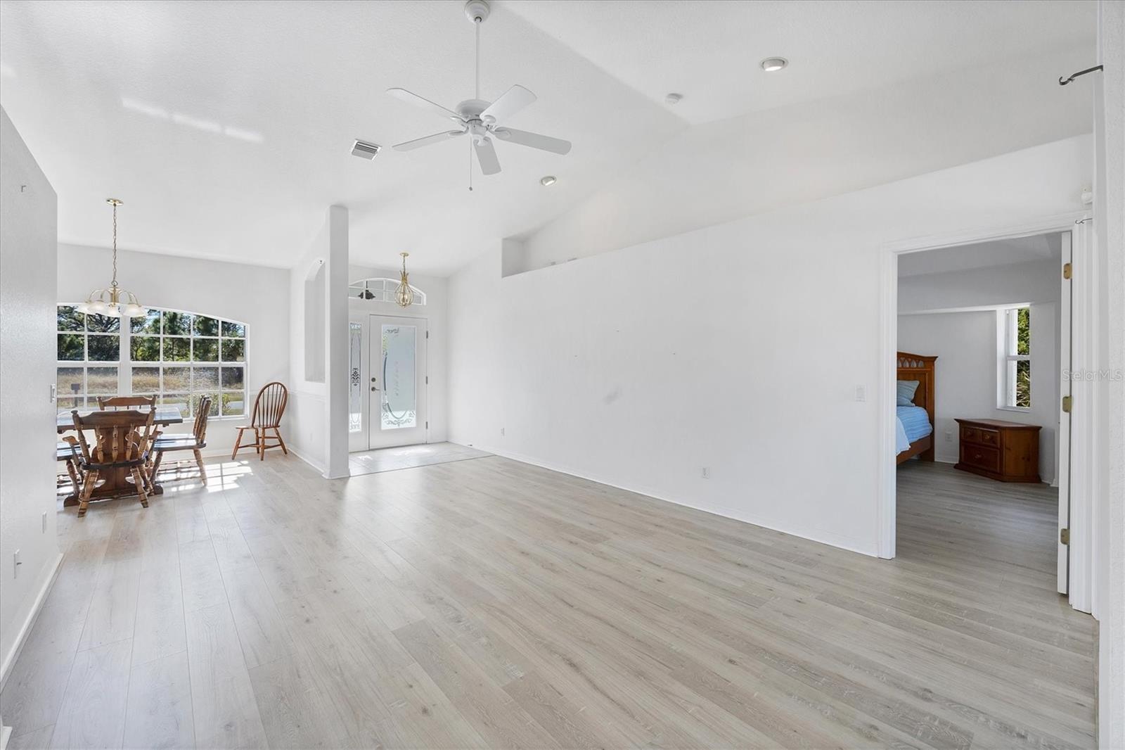 Image 9 of 55 For 13462 Chenille Drive