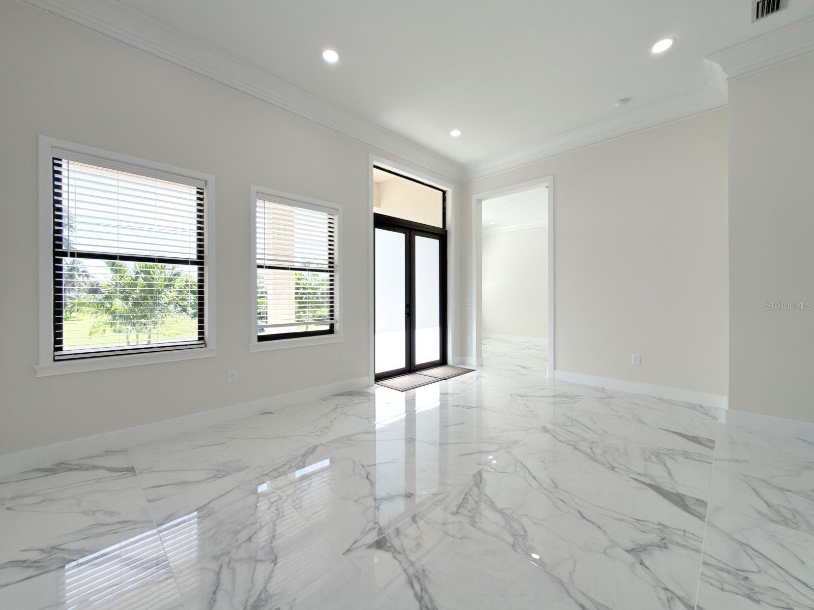 Image 10 of 65 For 9222 Rosebud Circle