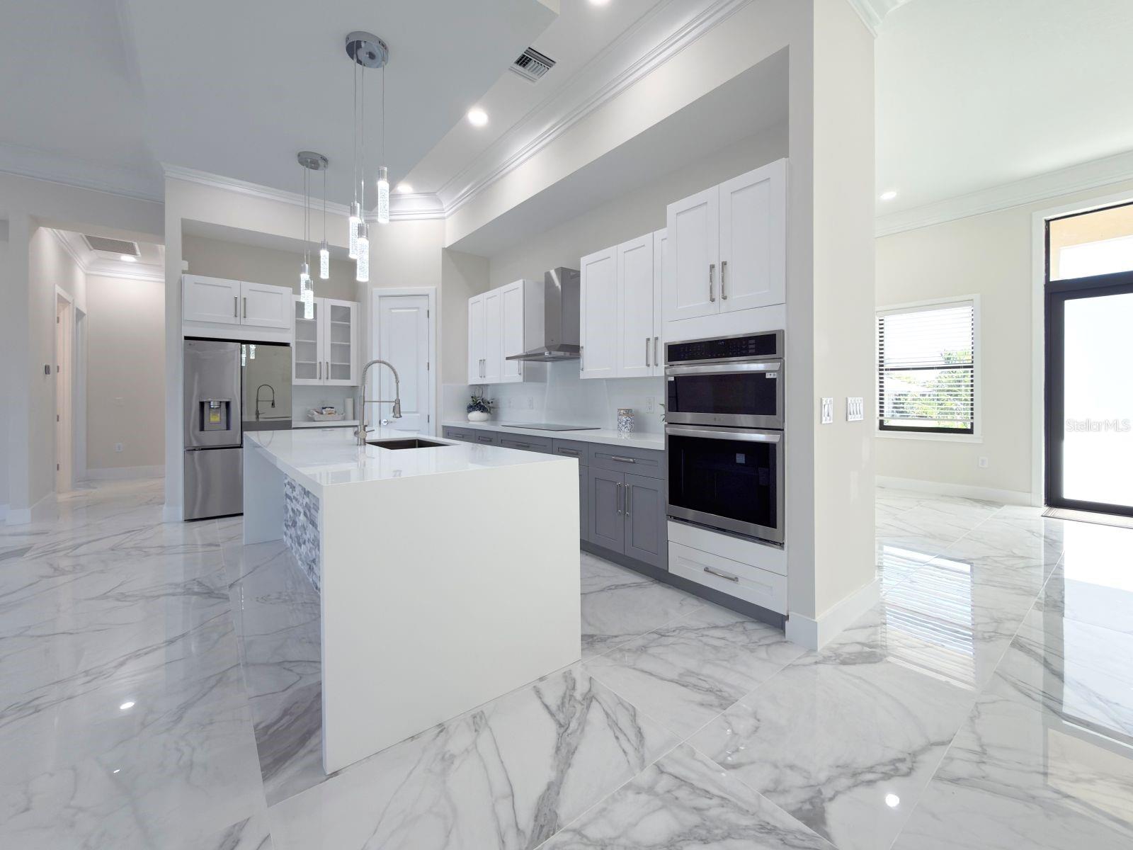 Image 17 of 65 For 9222 Rosebud Circle