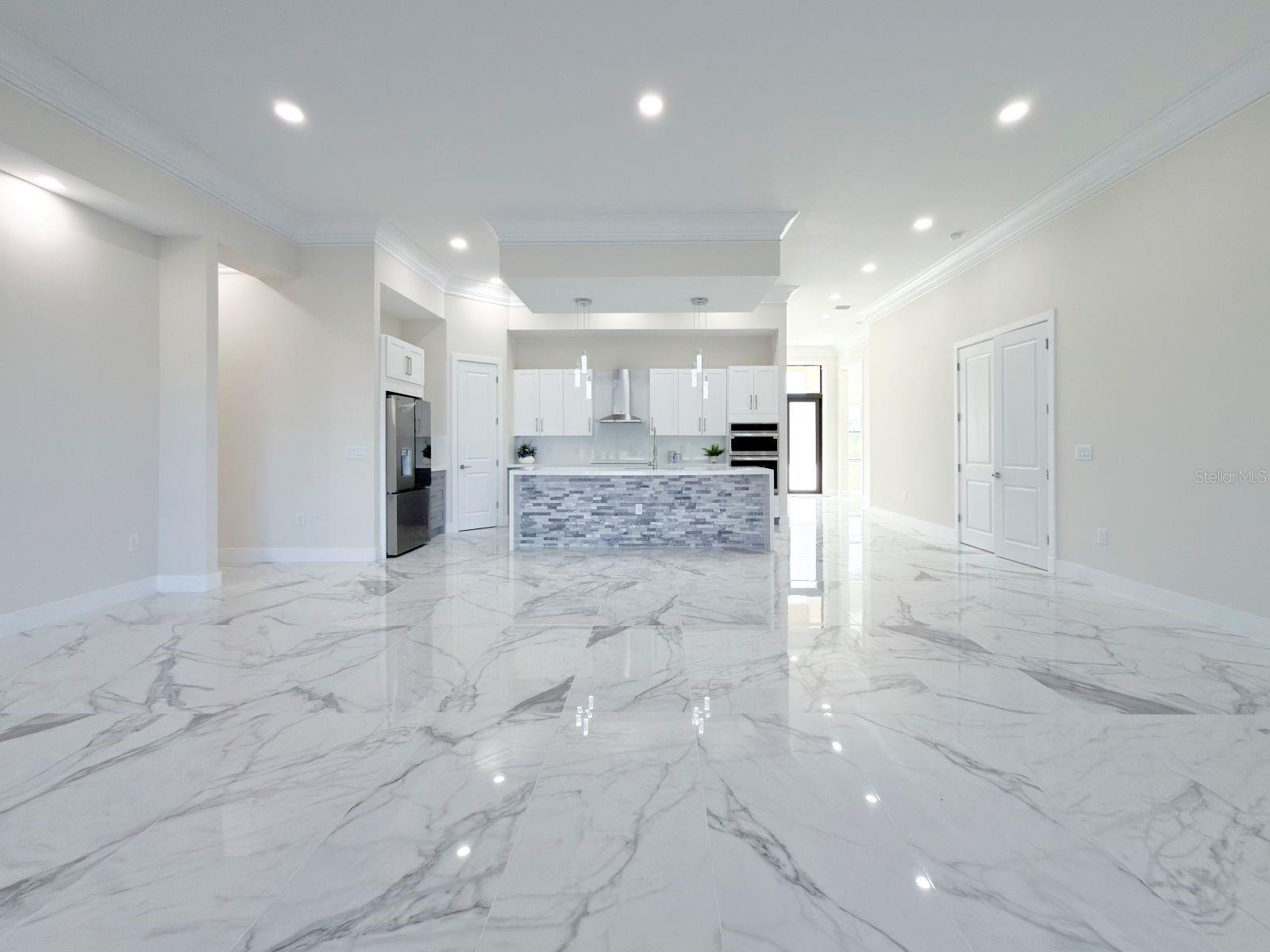 Image 20 of 65 For 9222 Rosebud Circle