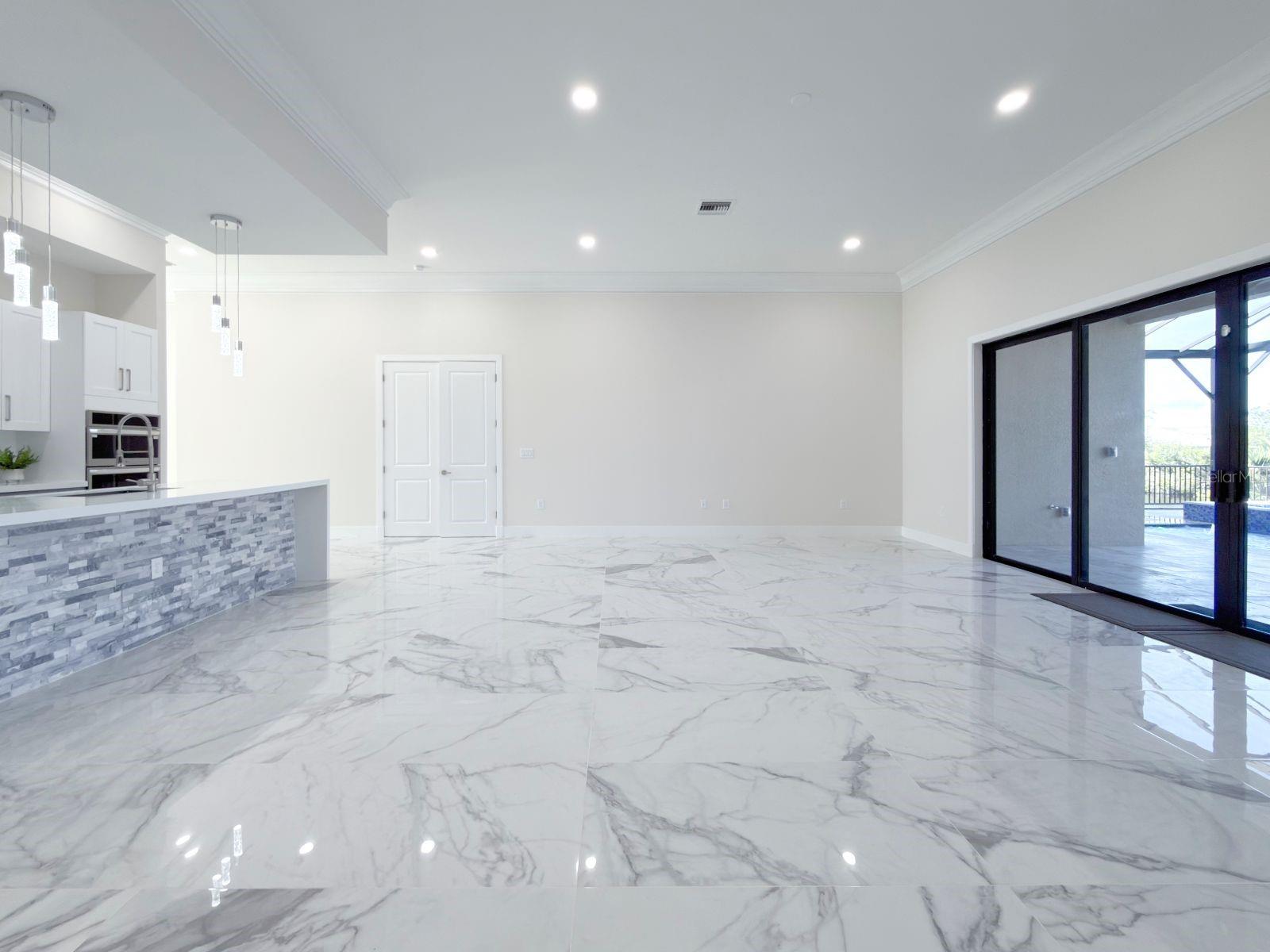 Image 22 of 65 For 9222 Rosebud Circle