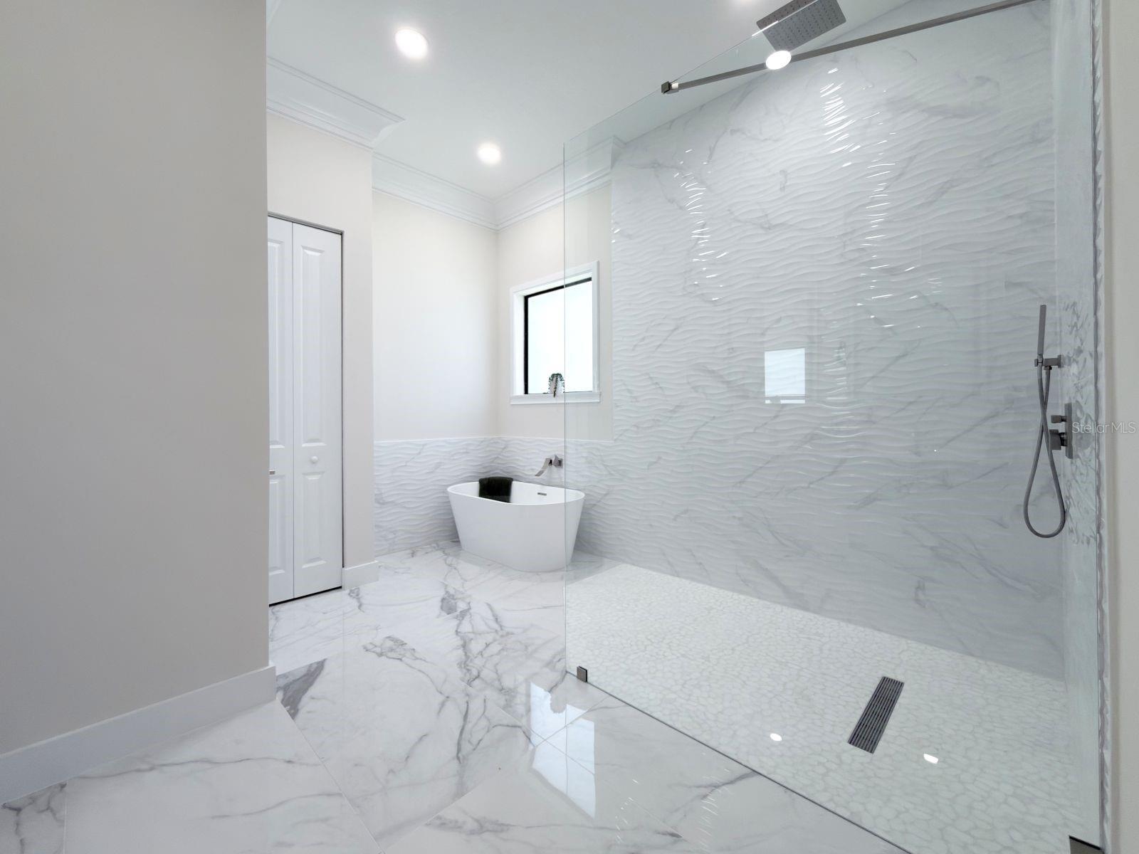 Image 29 of 65 For 9222 Rosebud Circle