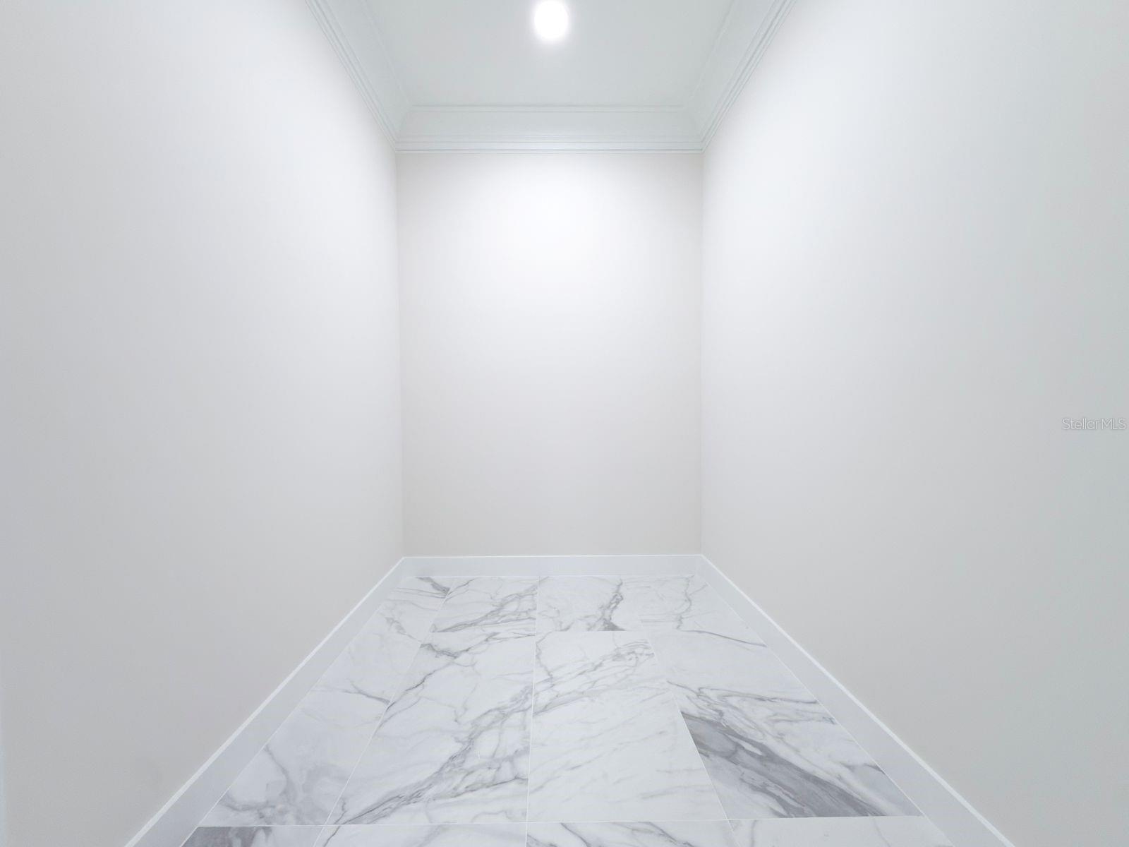 Image 34 of 65 For 9222 Rosebud Circle