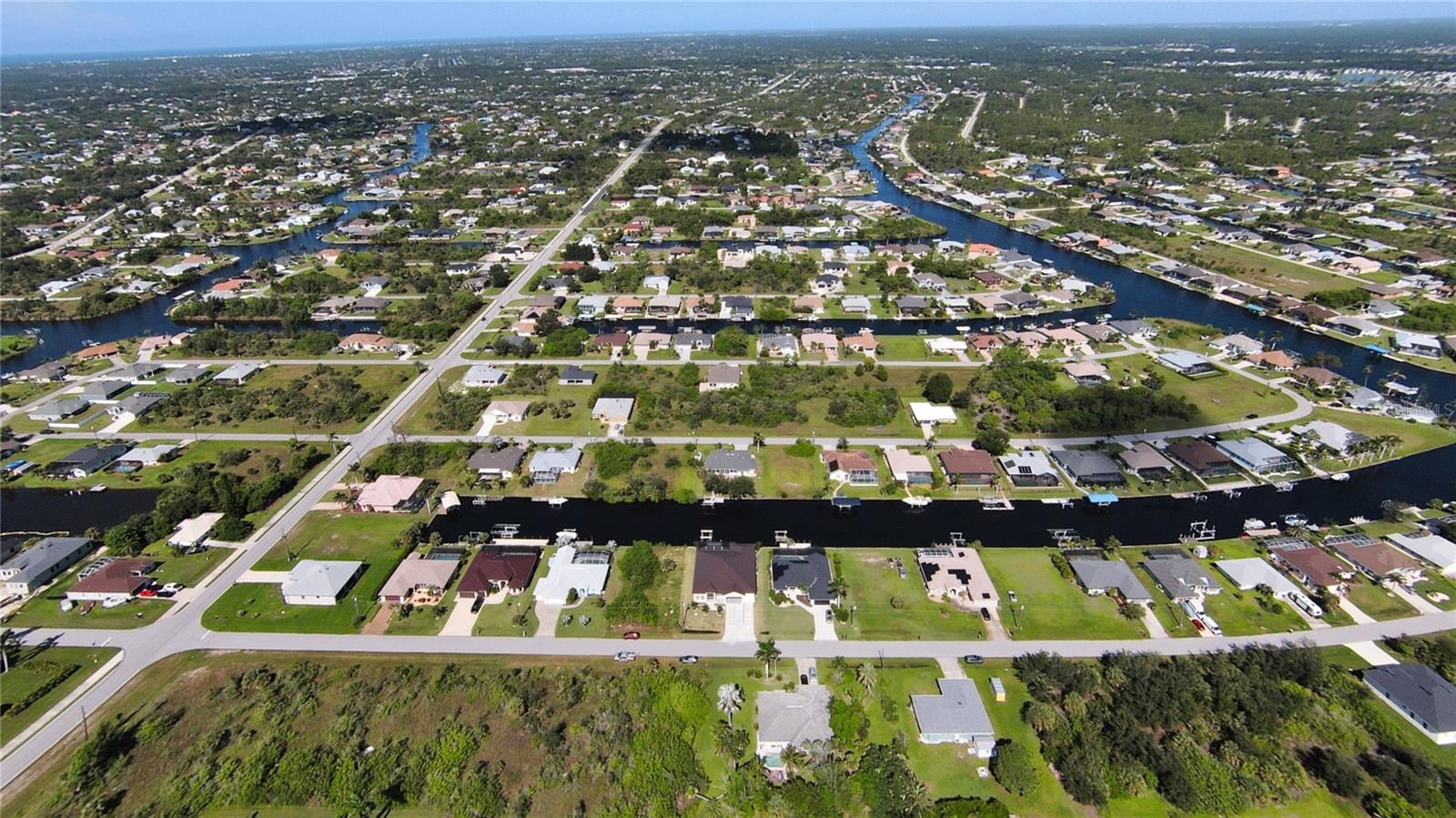 Image 4 of 65 For 9222 Rosebud Circle