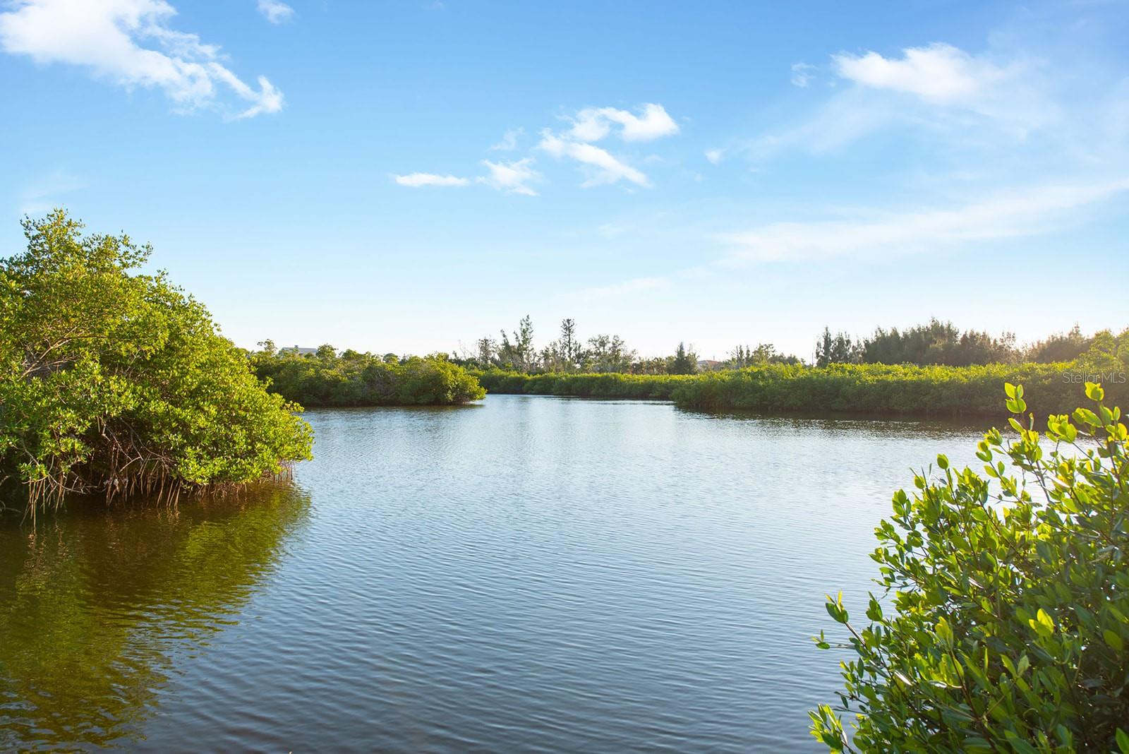 Image 48 of 72 For 300 Bay Heights Avenue