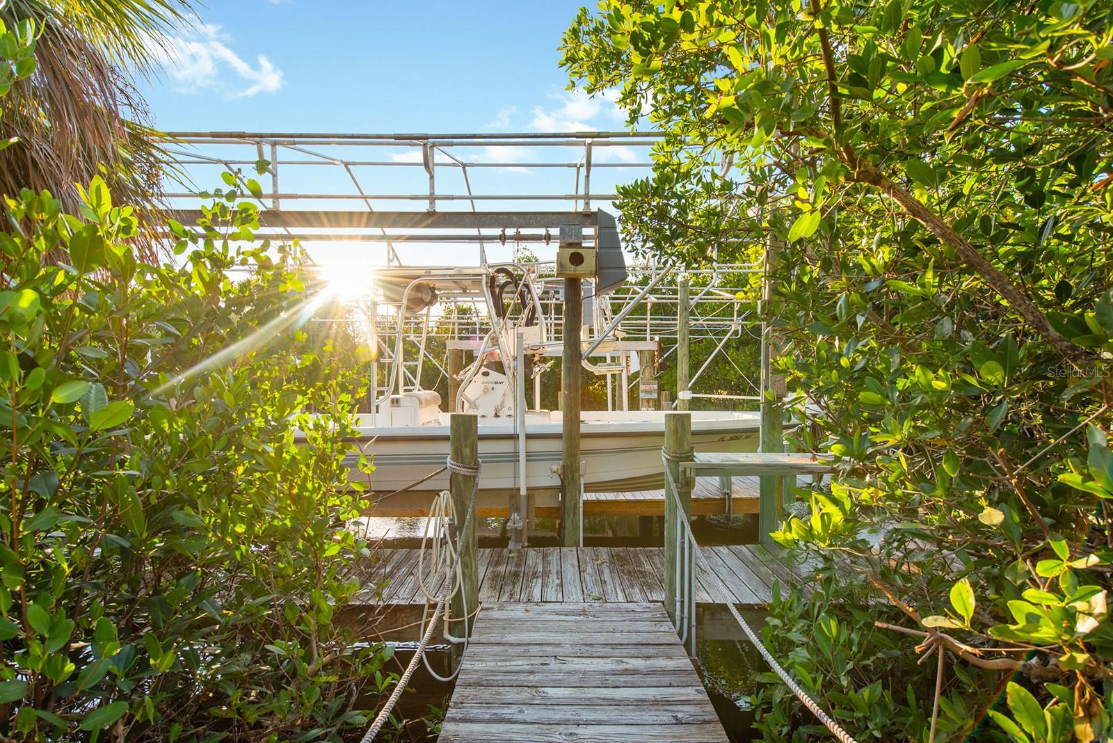 Image 50 of 72 For 300 Bay Heights Avenue