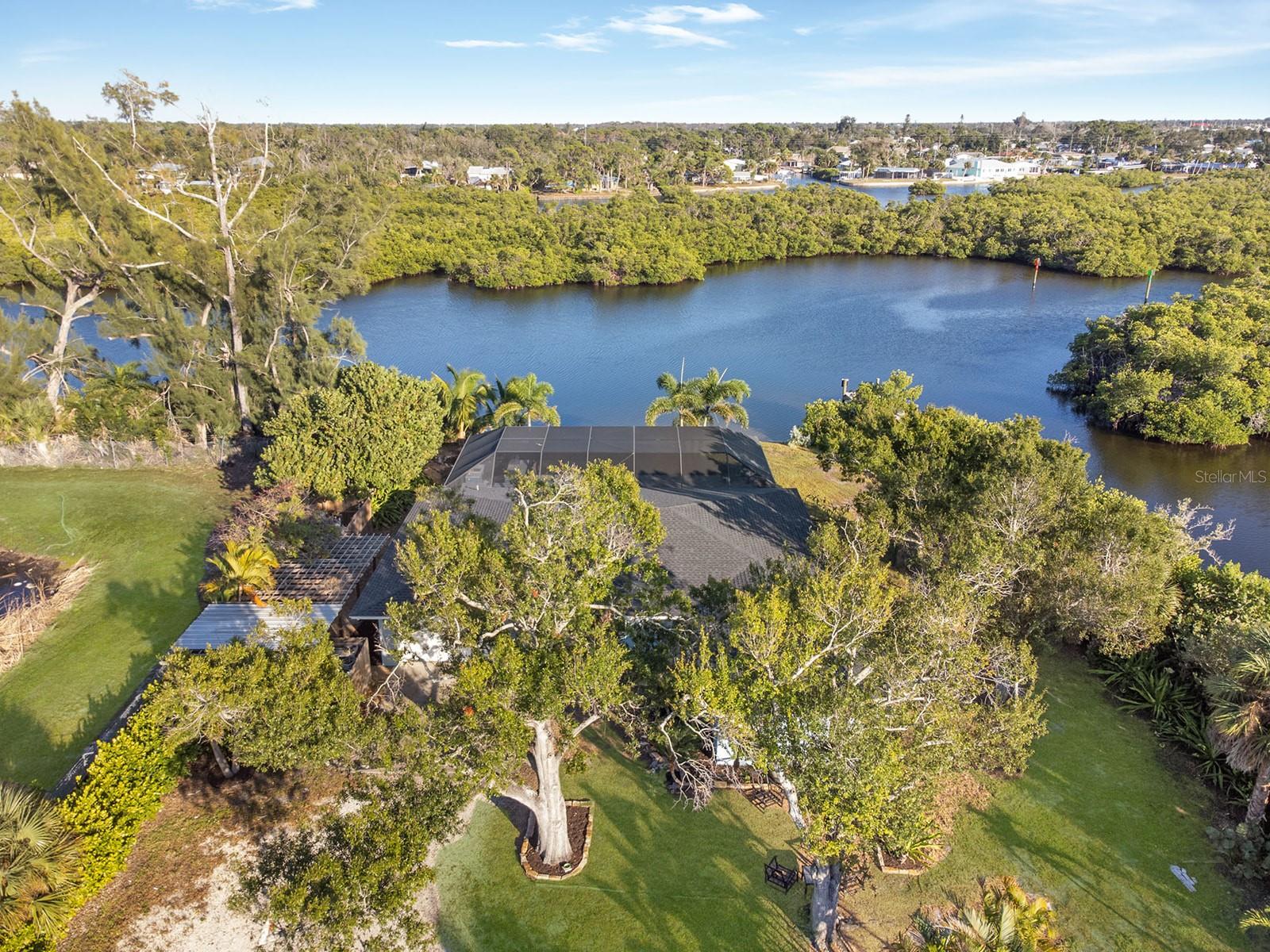 Image 66 of 72 For 300 Bay Heights Avenue