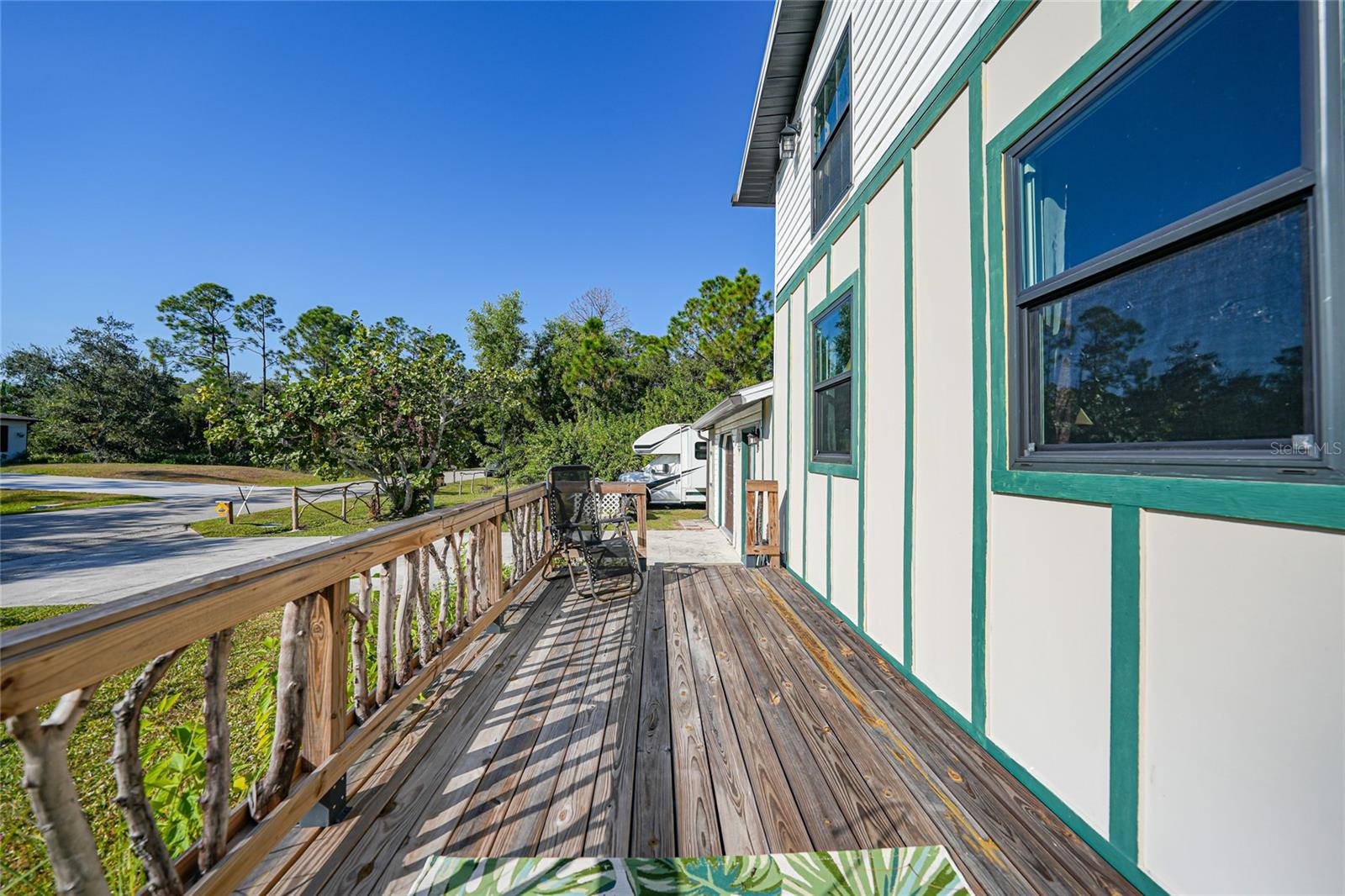 Image 32 of 56 For 28094 Chinquapin Drive