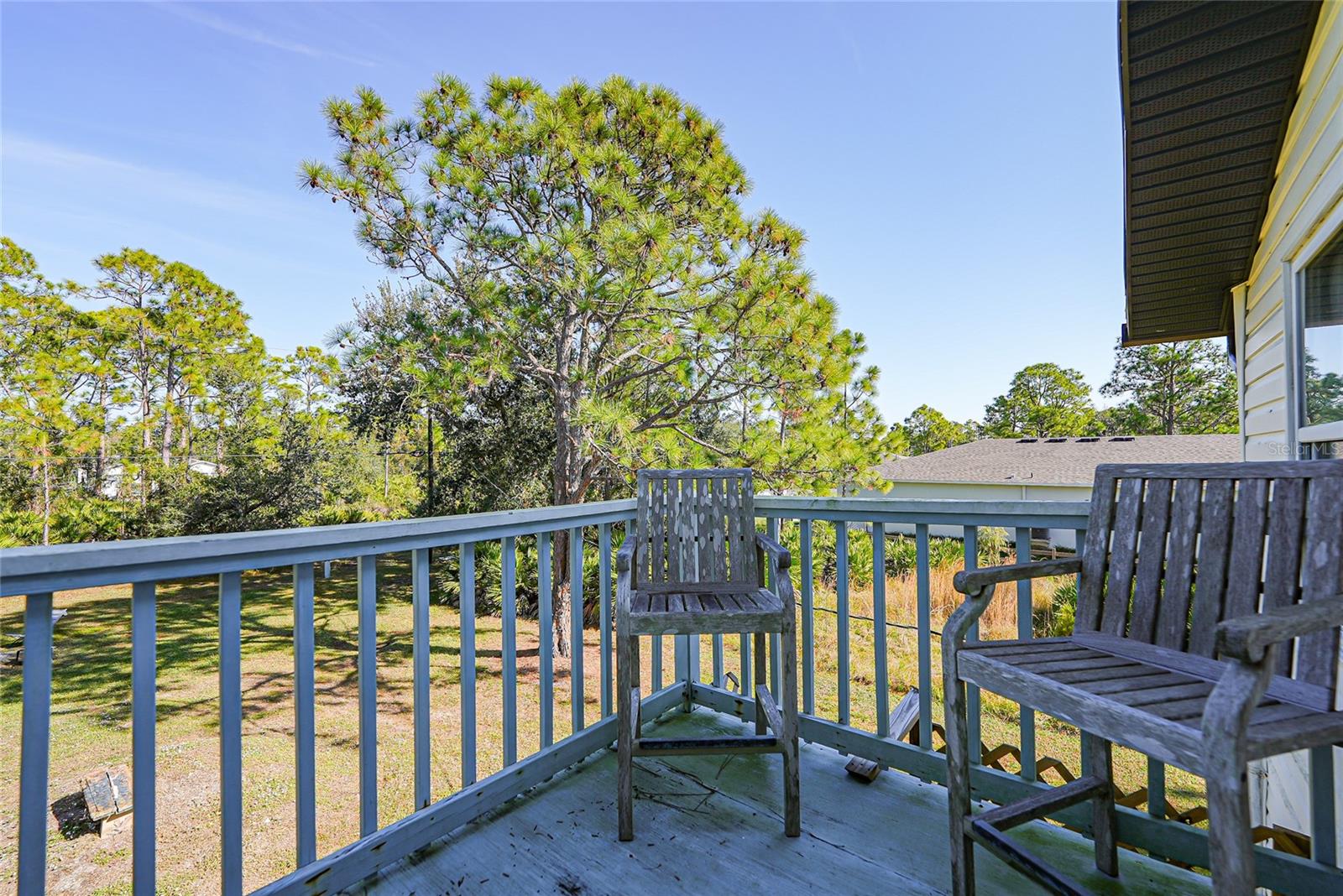 Image 34 of 56 For 28094 Chinquapin Drive