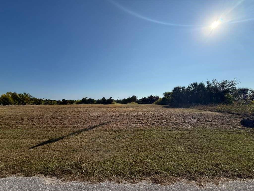 Image 9 of 9 For 13421 Greencastle Avenue