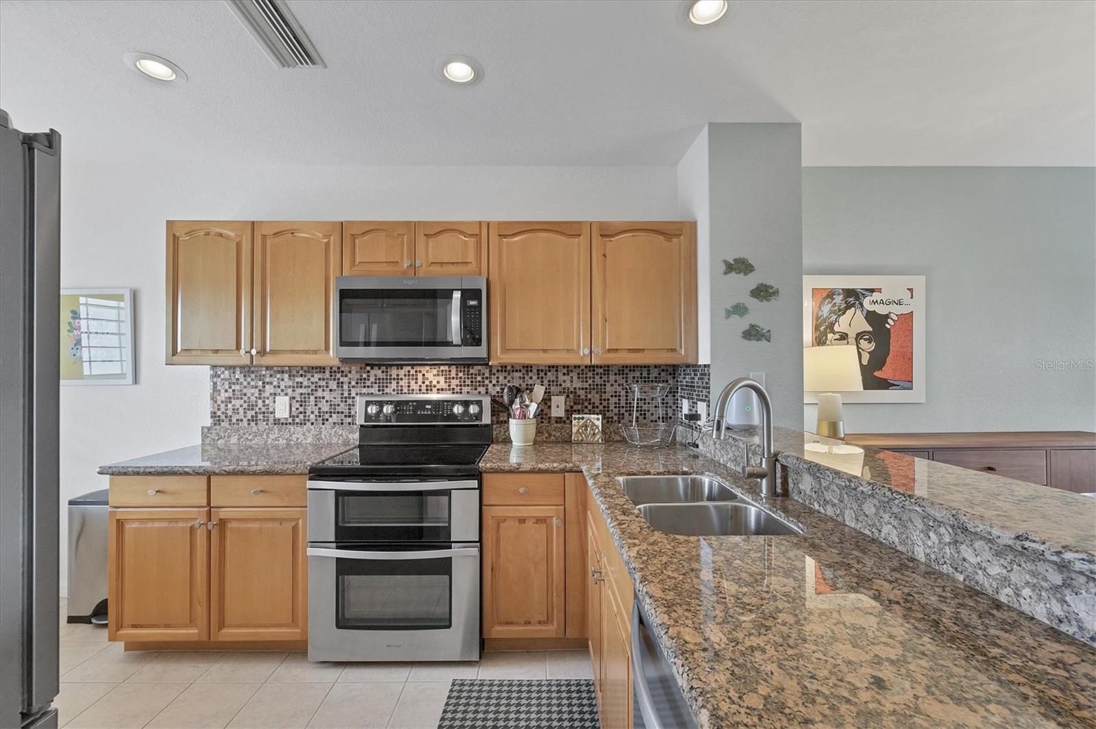 Image 12 of 50 For 8407 Placida Road 307