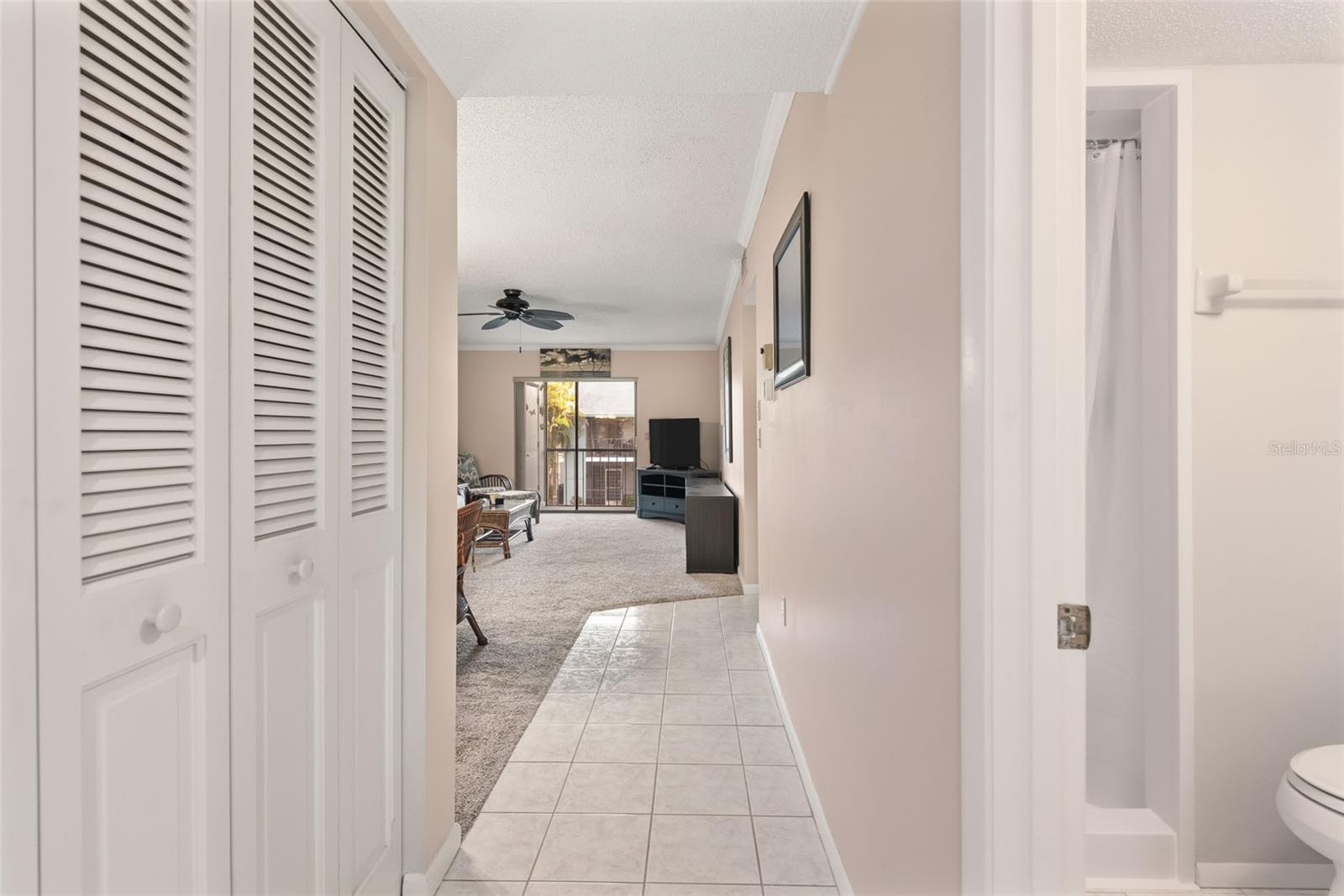 Image 12 of 68 For 1730 Manasota Beach Road 207