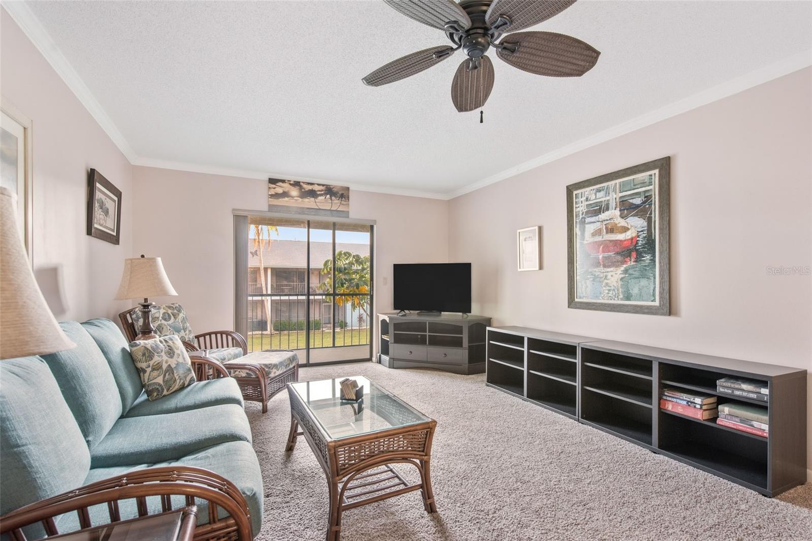 Image 19 of 68 For 1730 Manasota Beach Road 207