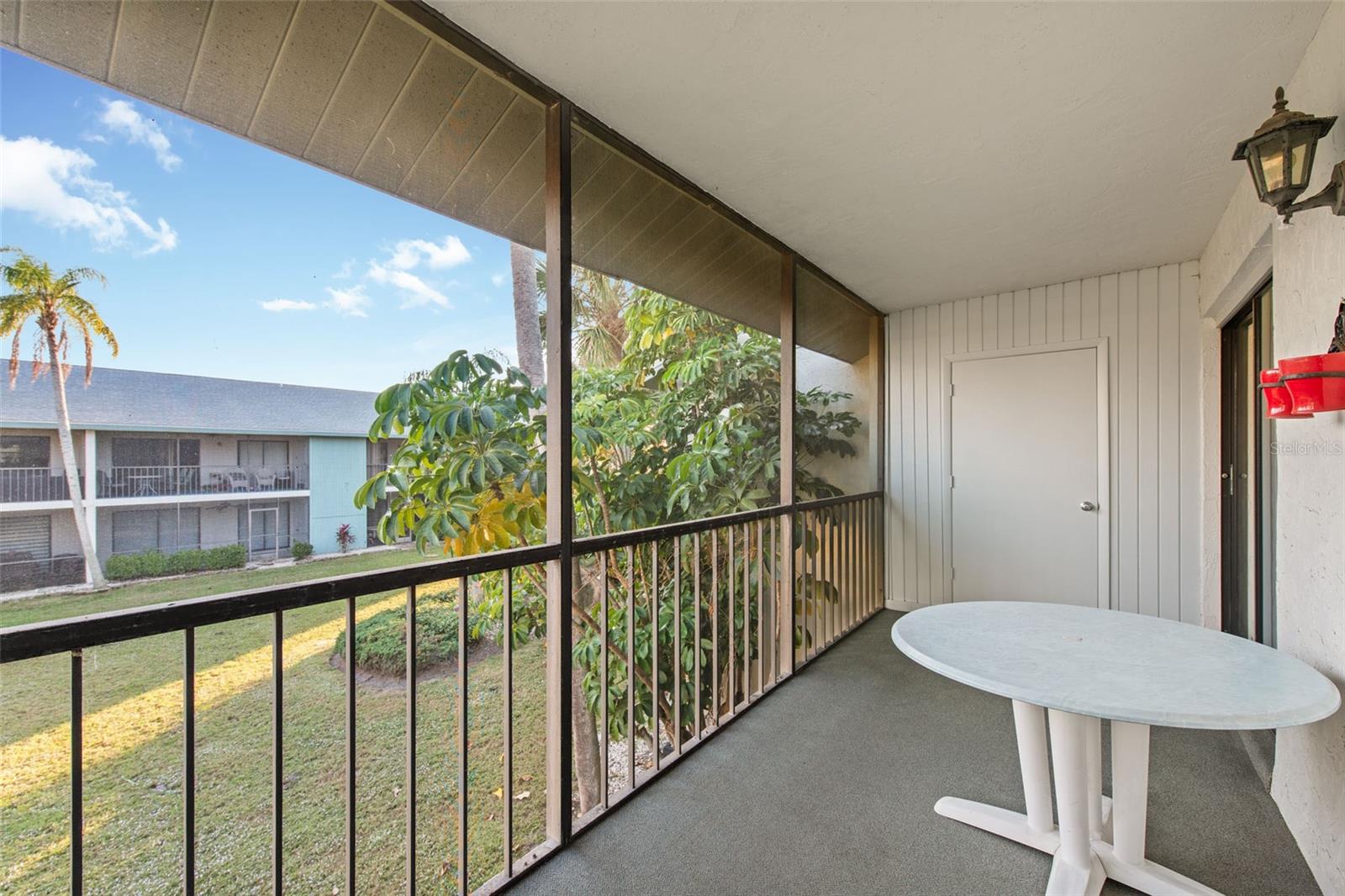 Image 38 of 68 For 1730 Manasota Beach Road 207