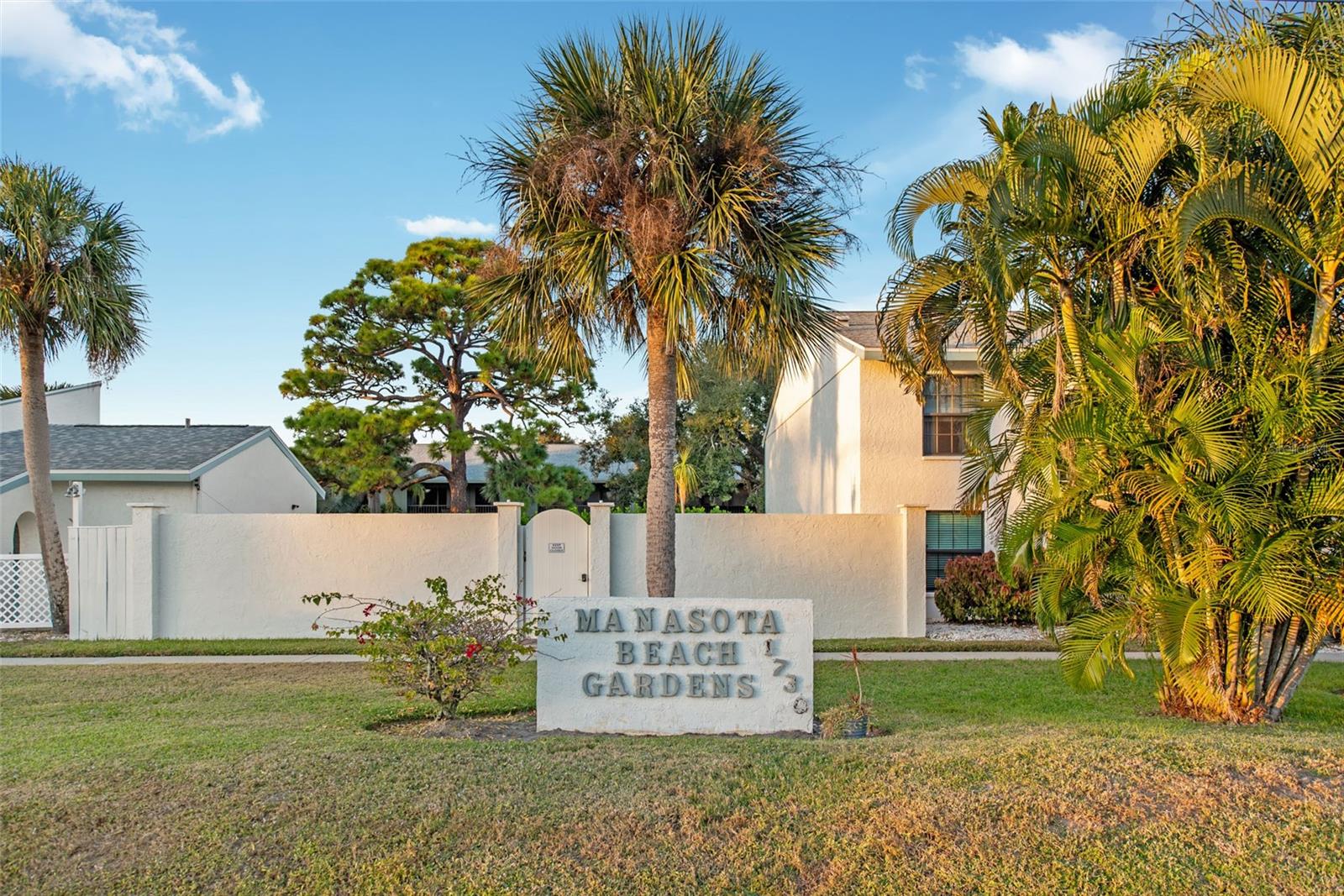 Image 60 of 68 For 1730 Manasota Beach Road 207