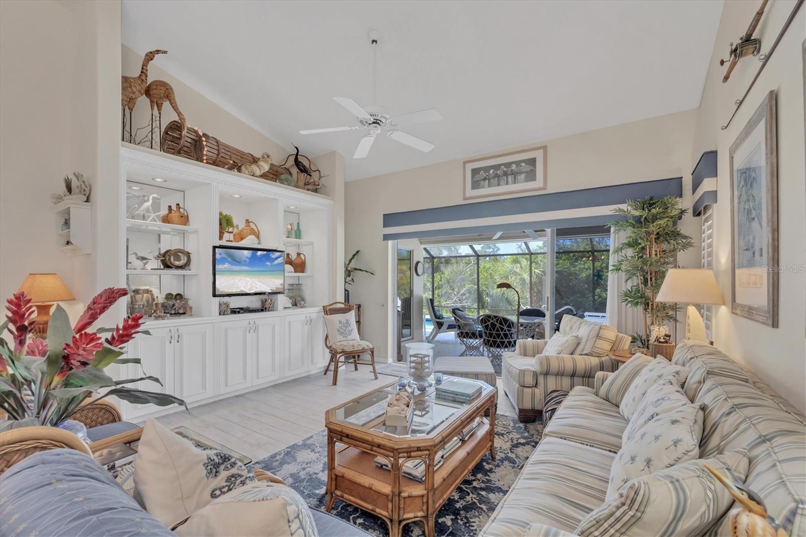 Image 10 of 59 For 8320 Creekview Lane