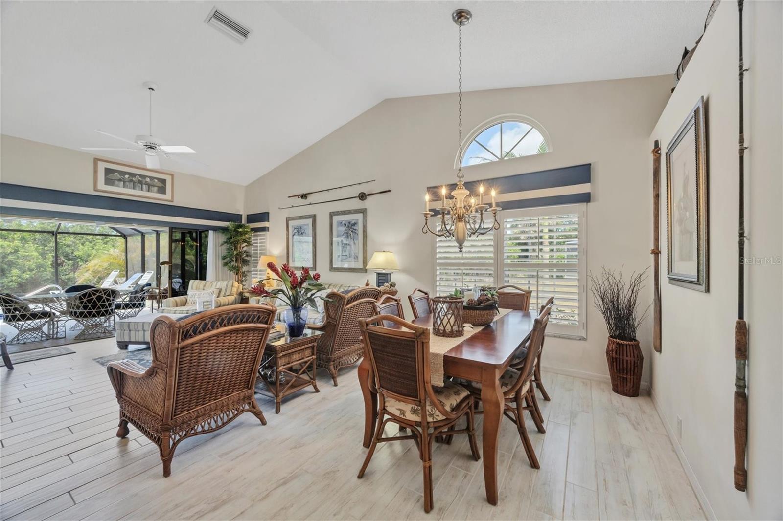 Image 13 of 59 For 8320 Creekview Lane