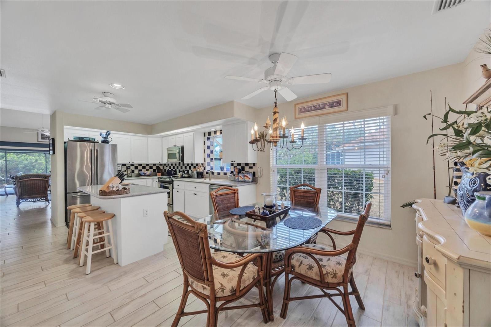 Image 19 of 59 For 8320 Creekview Lane