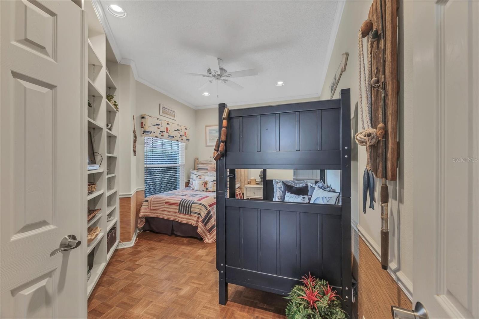 Image 27 of 59 For 8320 Creekview Lane