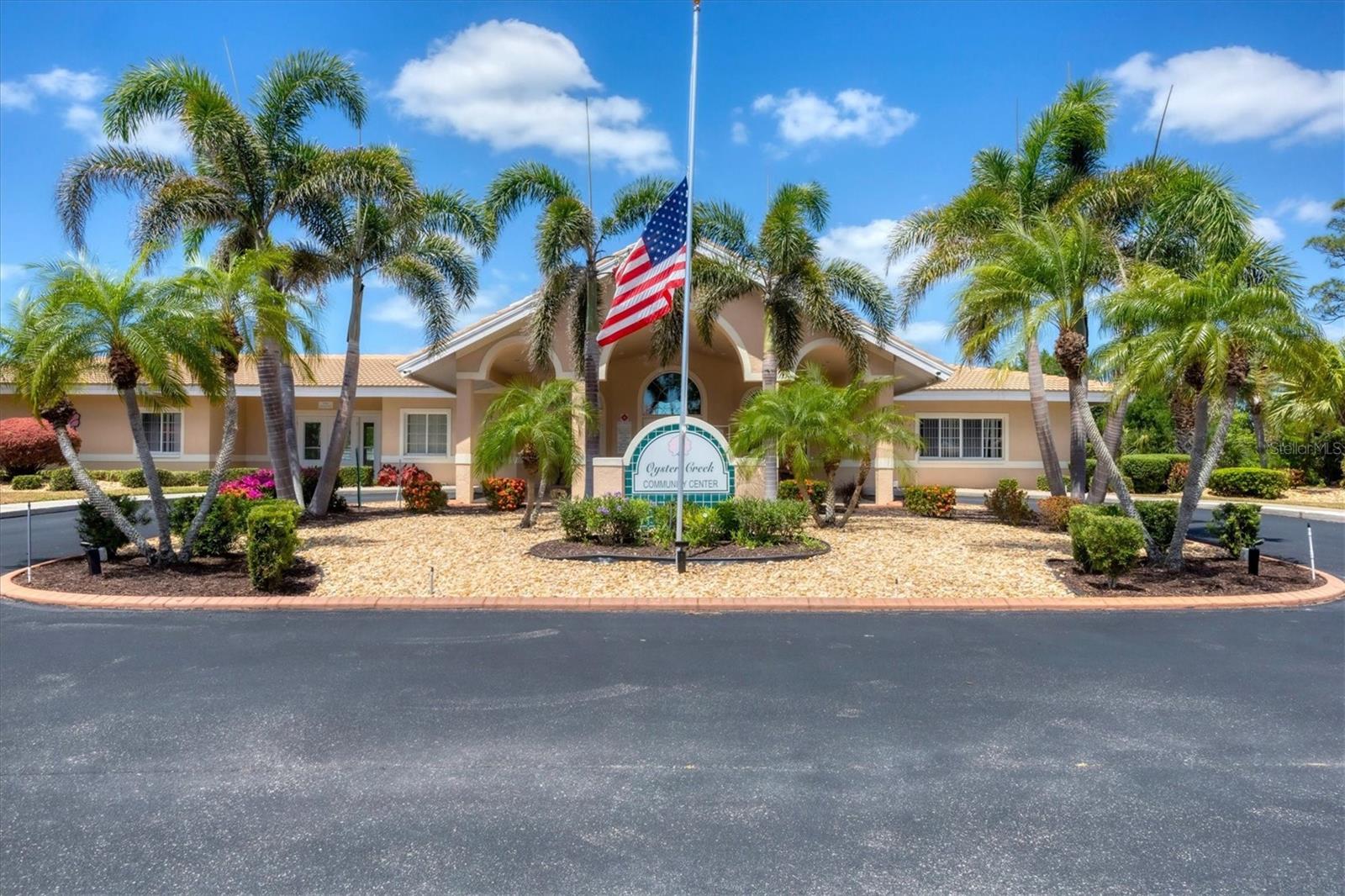 Image 47 of 59 For 8320 Creekview Lane