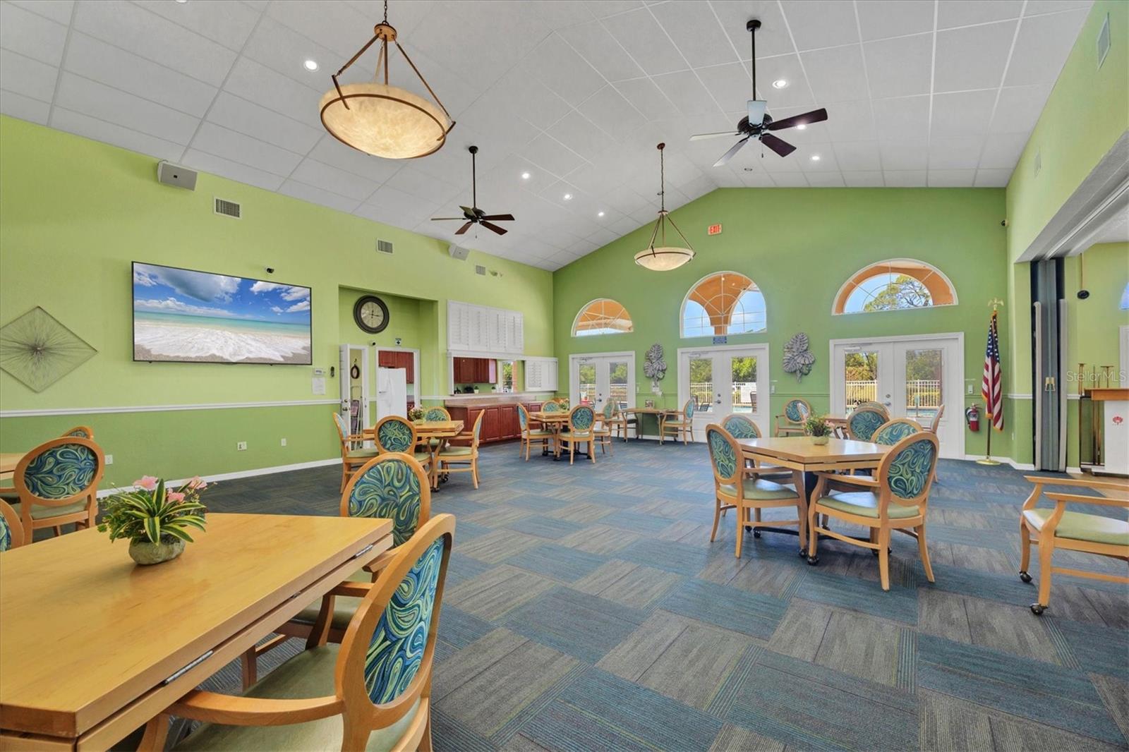 Image 50 of 59 For 8320 Creekview Lane