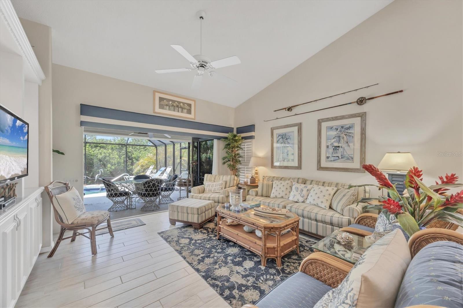 Image 9 of 59 For 8320 Creekview Lane