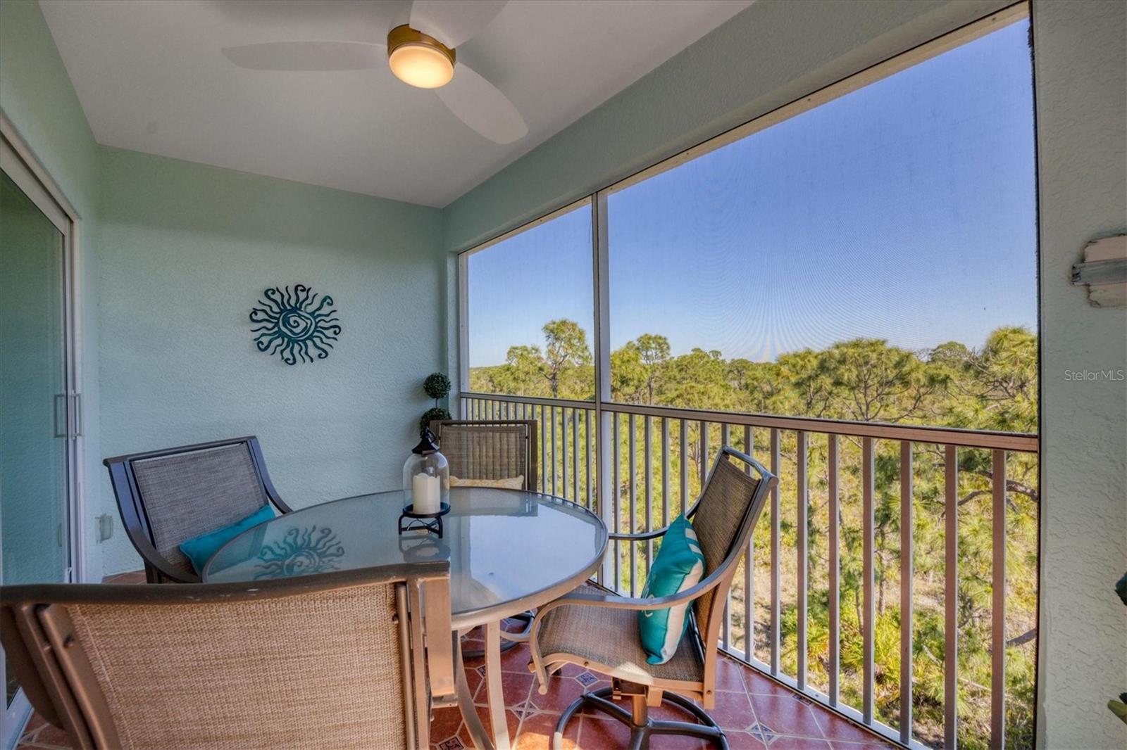 Image 24 of 57 For 8413 Placida Road 407