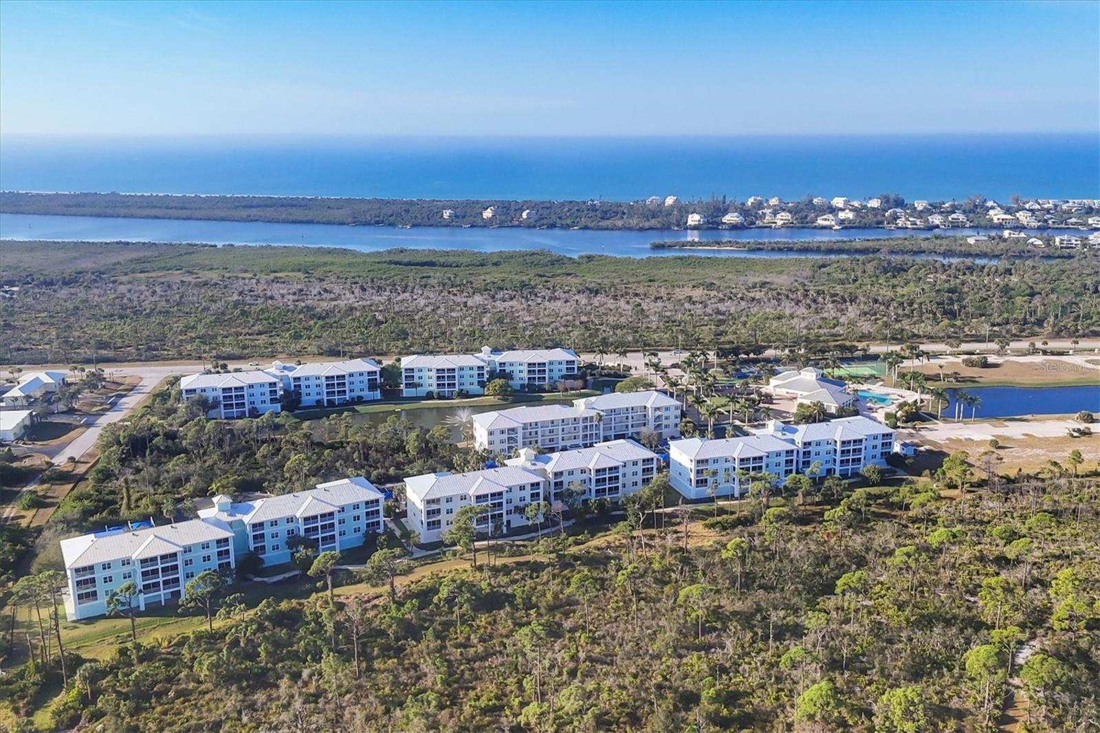 Image 34 of 57 For 8413 Placida Road 407