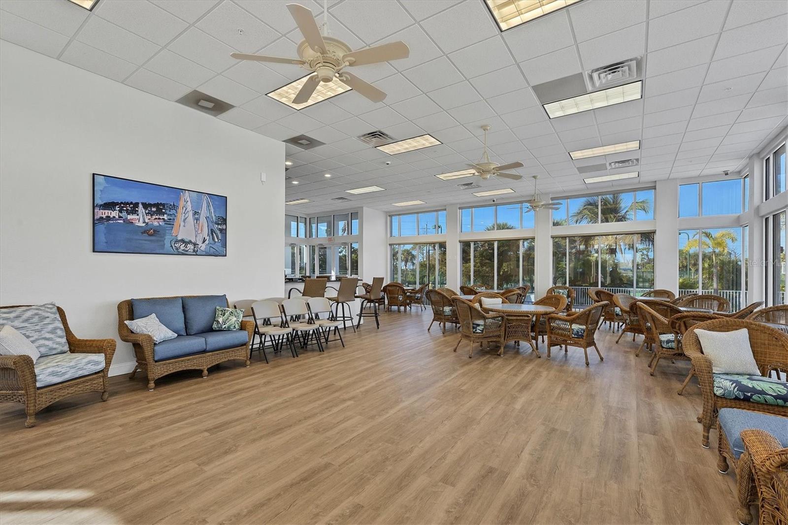 Image 37 of 57 For 8413 Placida Road 407