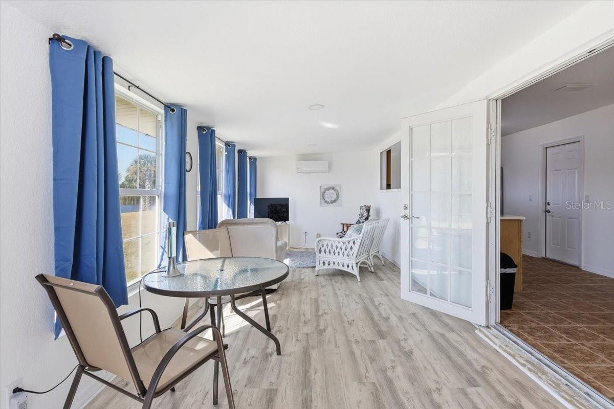 Image 11 of 43 For 6628 Thorman Road