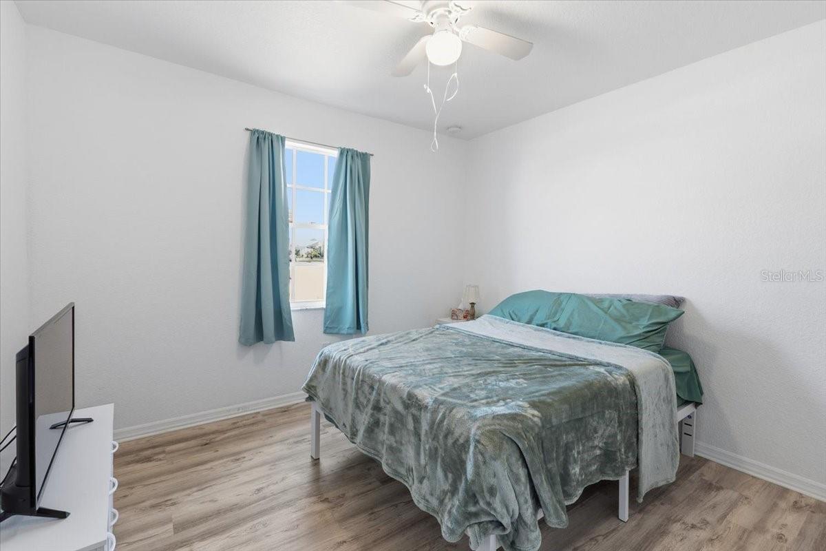 Image 20 of 43 For 6628 Thorman Road