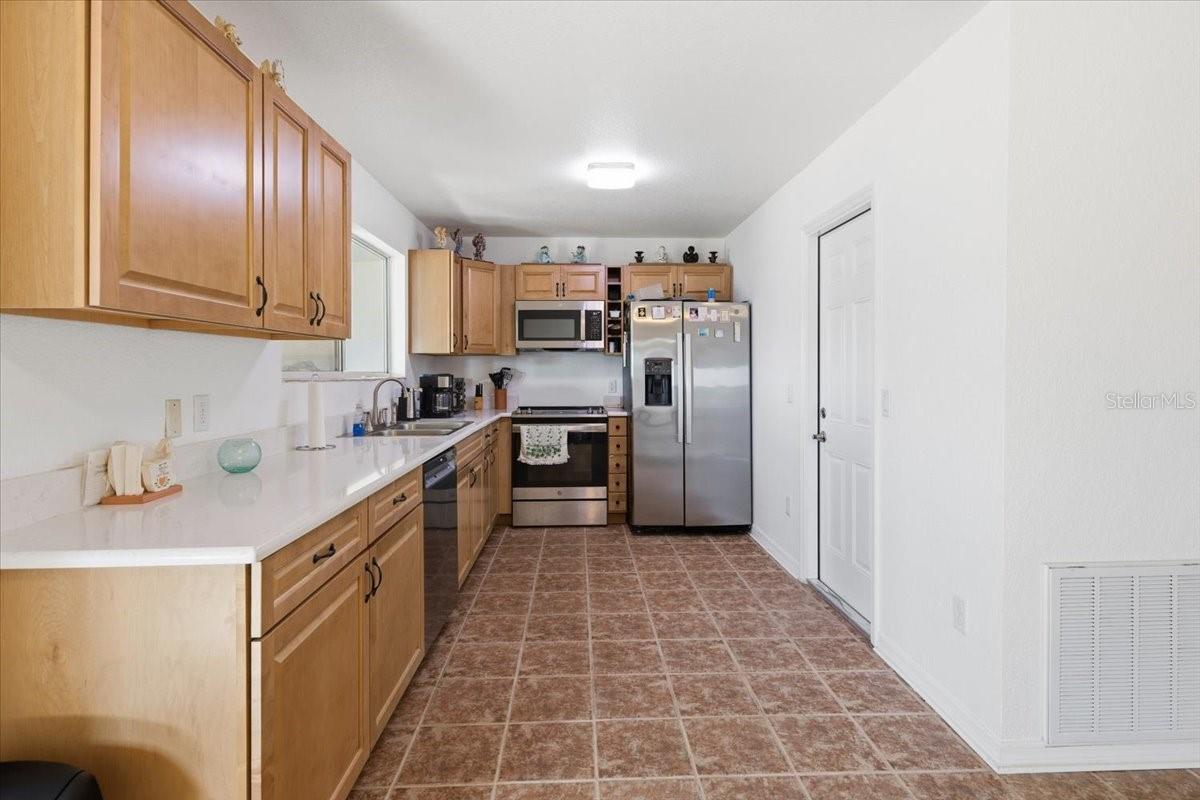 Image 9 of 43 For 6628 Thorman Road