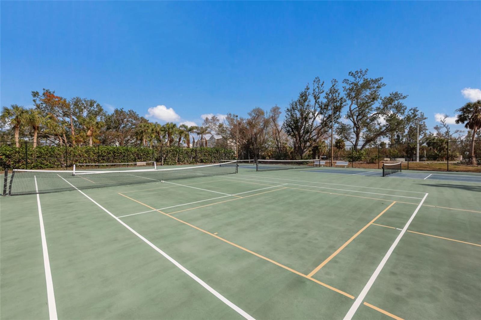 Image 54 of 69 For 11000 Placida Road 1504