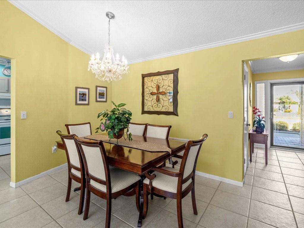 Image 12 of 45 For 115 Park Forest Boulevard