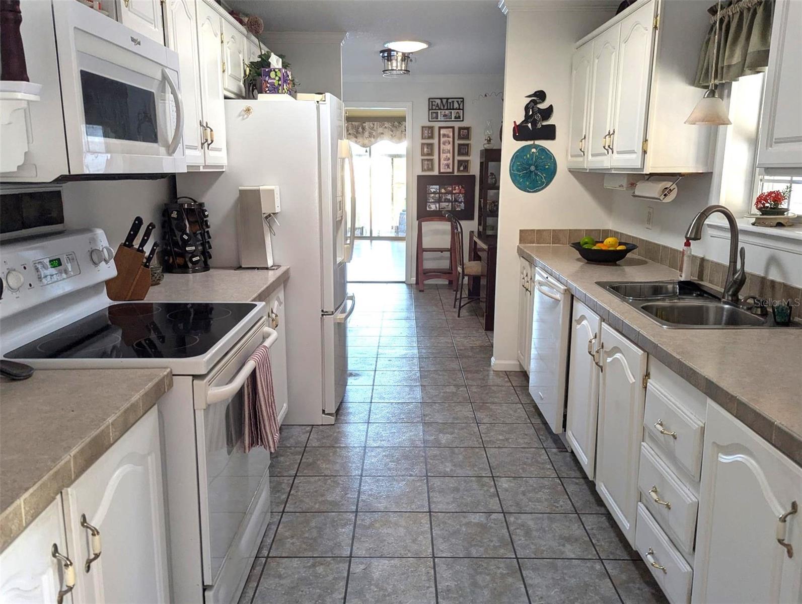 Image 18 of 83 For 2100 Kings Hwy 279