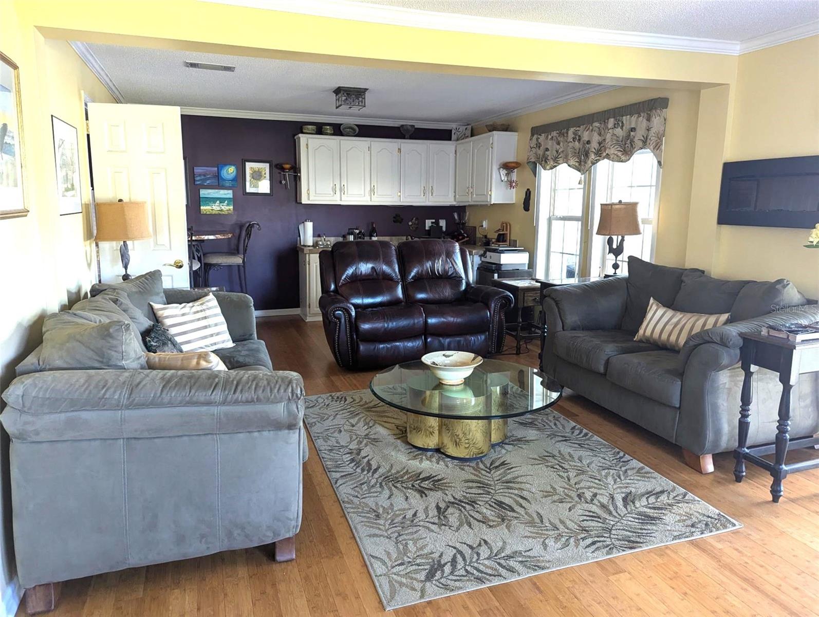 Image 29 of 83 For 2100 Kings Hwy 279