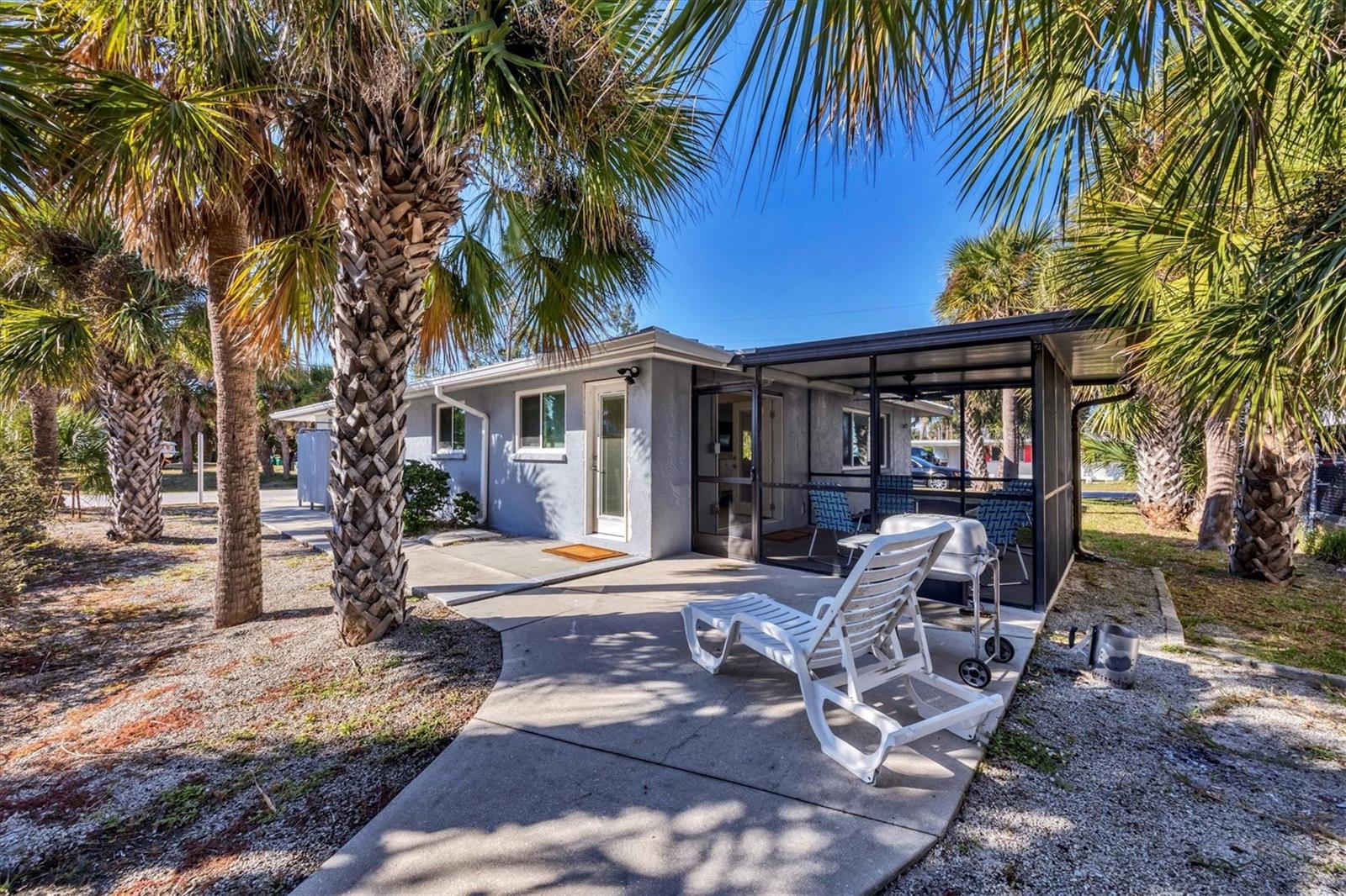 Image 27 of 47 For 1245 Holiday Drive